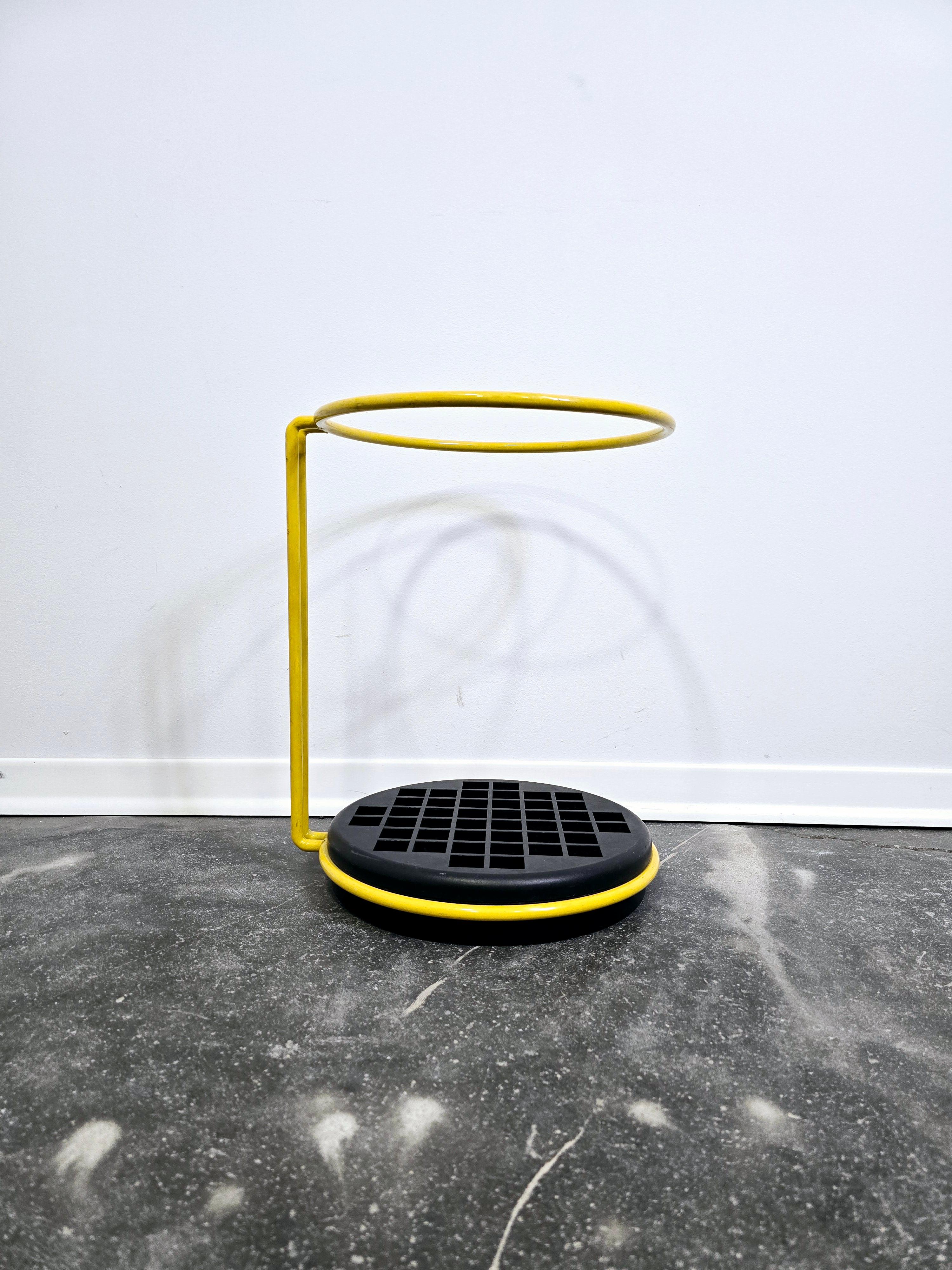 Umbrella stand by GOCCIA 1980s For Sale 5