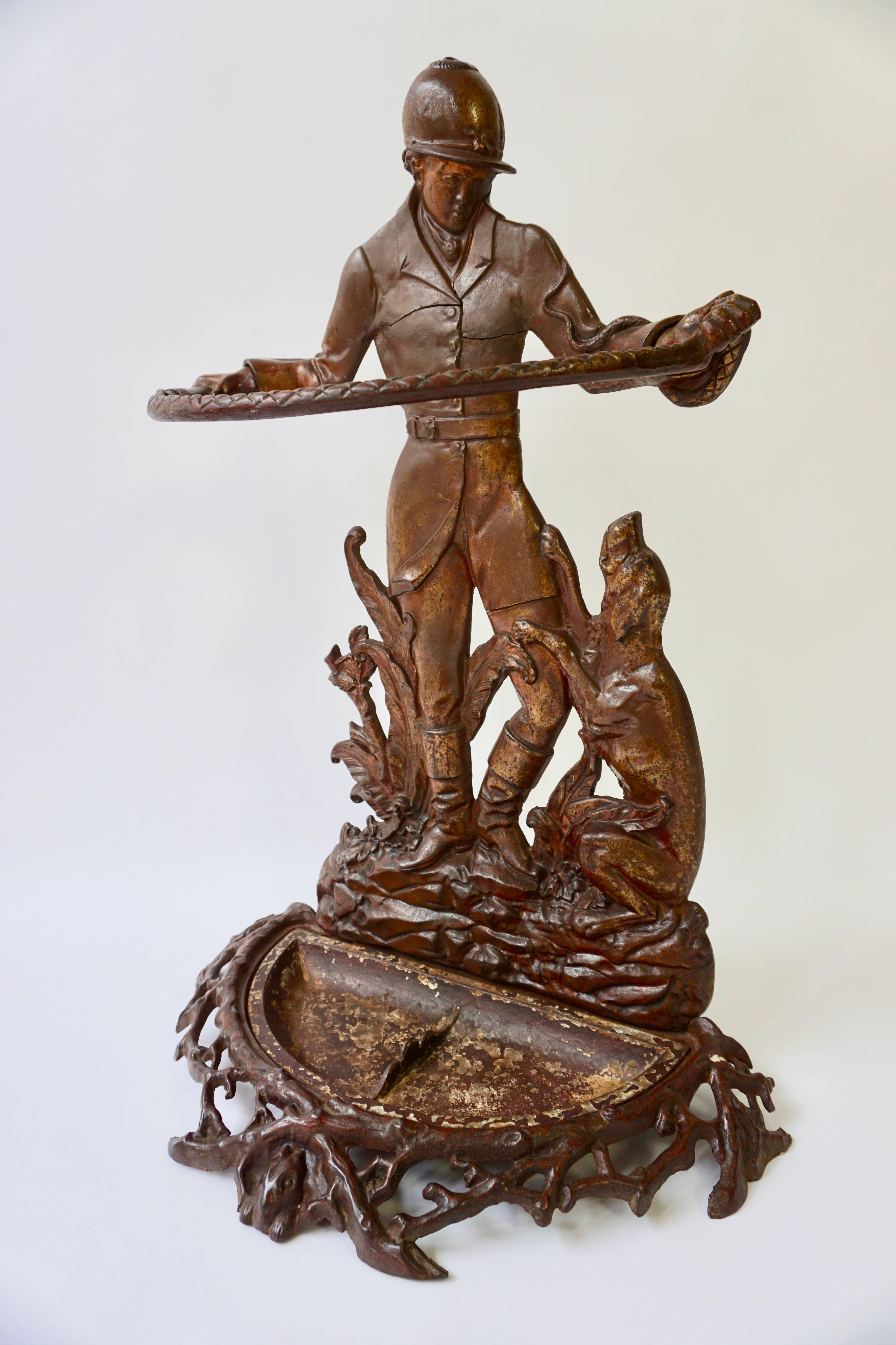  English Victorian Umbrella Stand Representing  a Hunter with his Dog In Good Condition In Antwerp, BE
