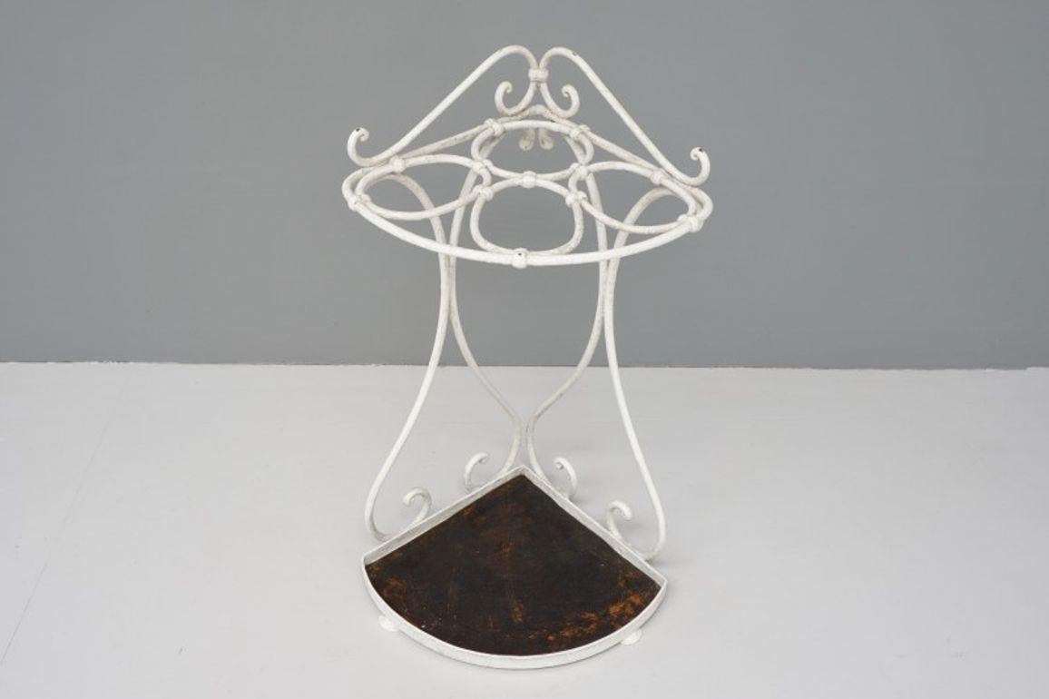 Fer forgé Umbrella Stand en vente