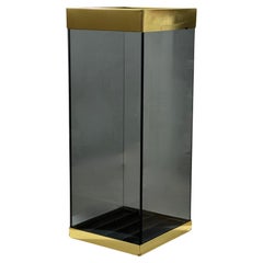 Stand parapluie en verre fumé et laiton par Umberto Mascagni Italian Design