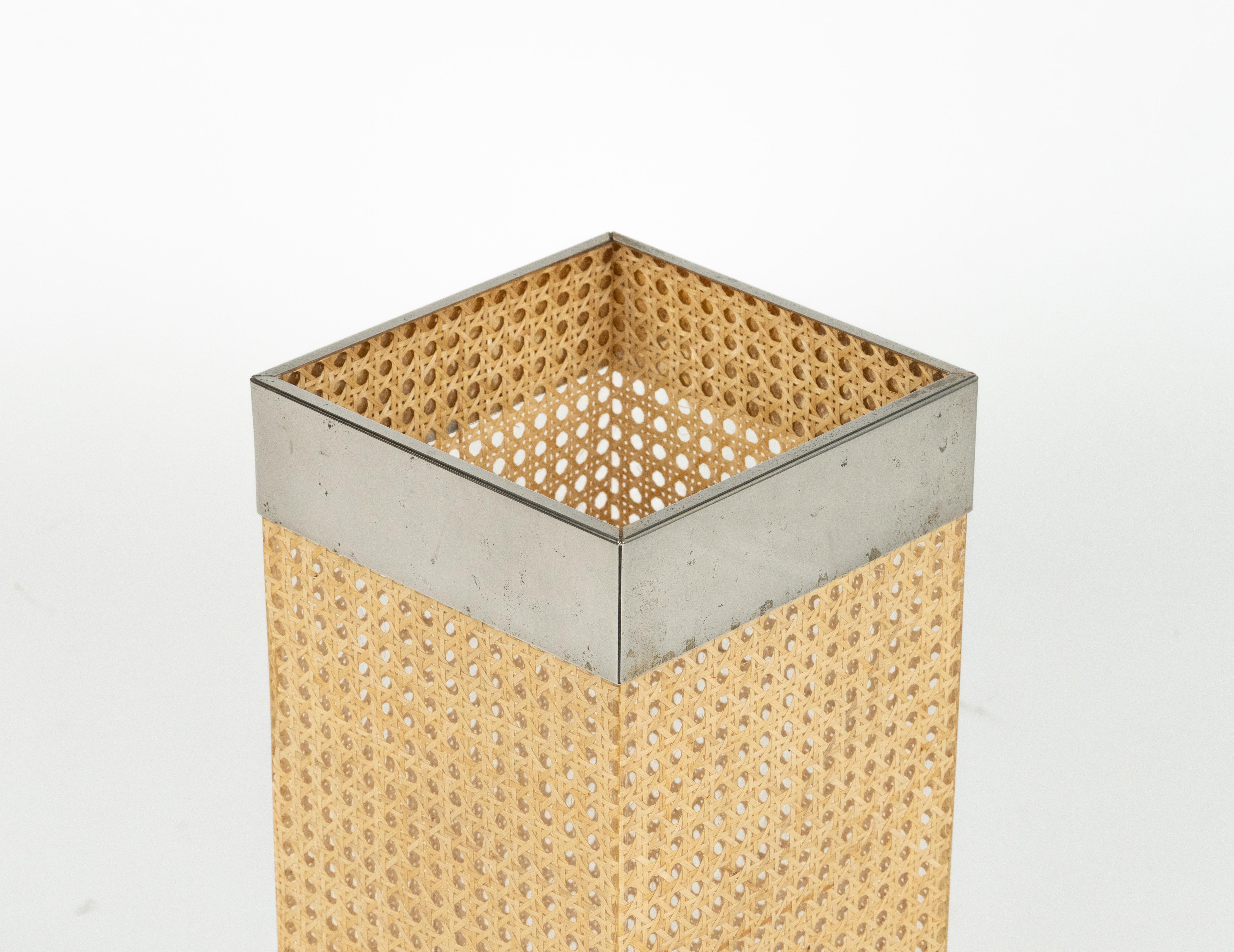 Schirmständer Lucite, Rattan und Stahl Christian Dior Home Style, Italien 1970er im Zustand „Gut“ im Angebot in Rome, IT