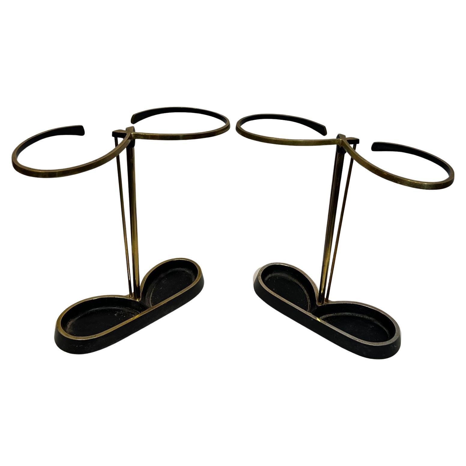 Schirmständer aus Aluminium und Messing, 1950er Jahre Wien, Österreich (Mitte des 20. Jahrhunderts) im Angebot