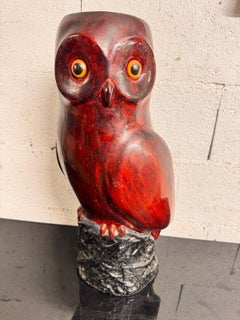 Umbrella stand shaped like an owl