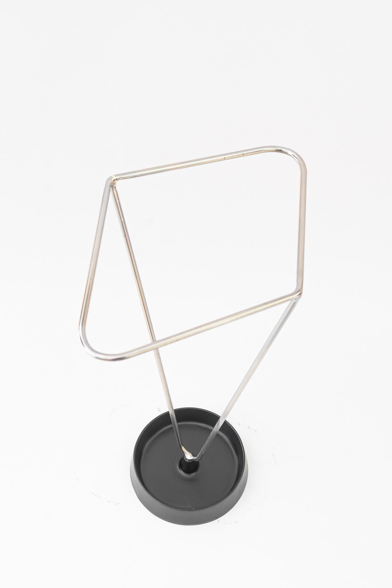 Porte-parapluies viennois vers 1950 en vente 1