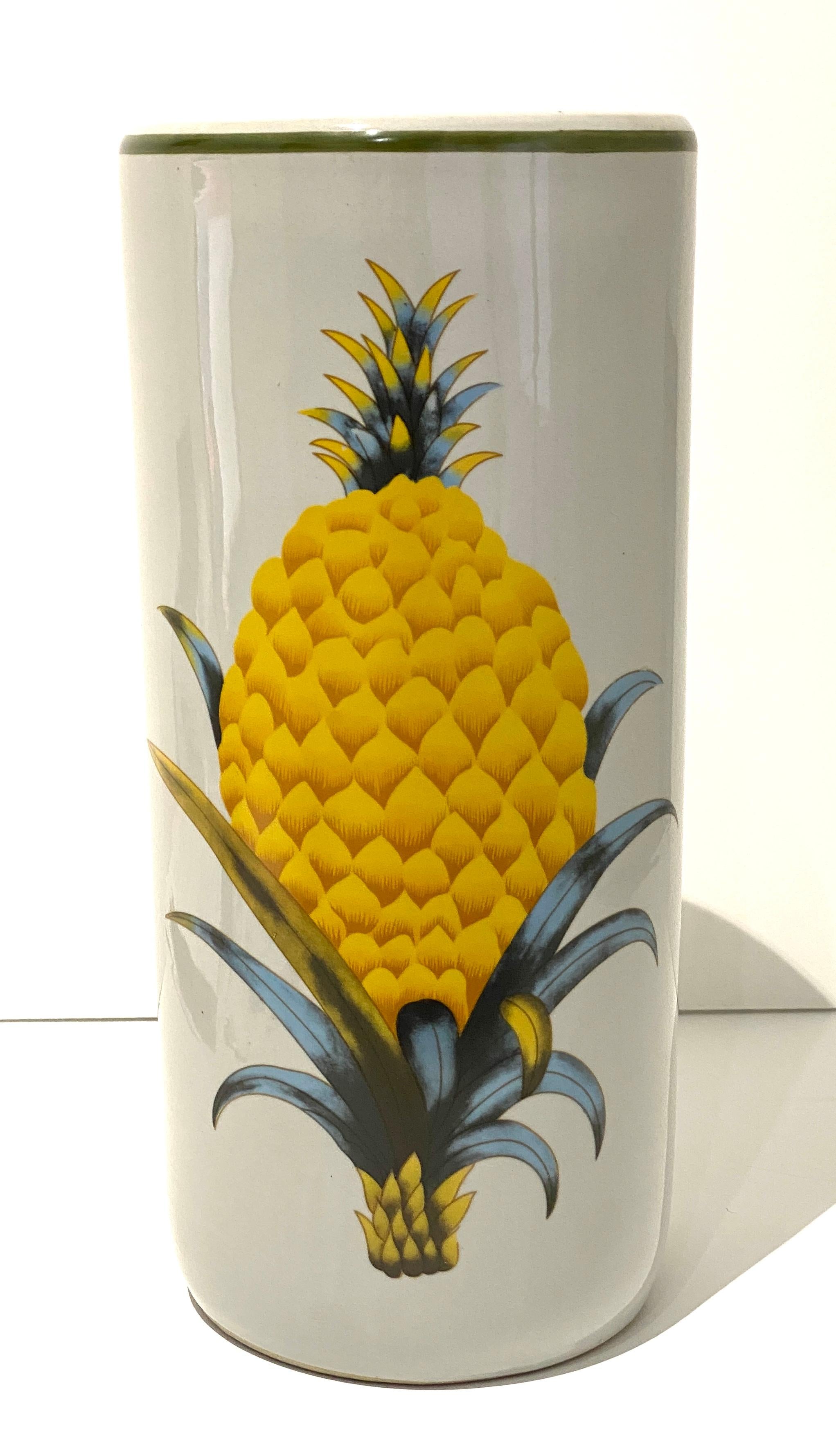 pineapple umbrella stand