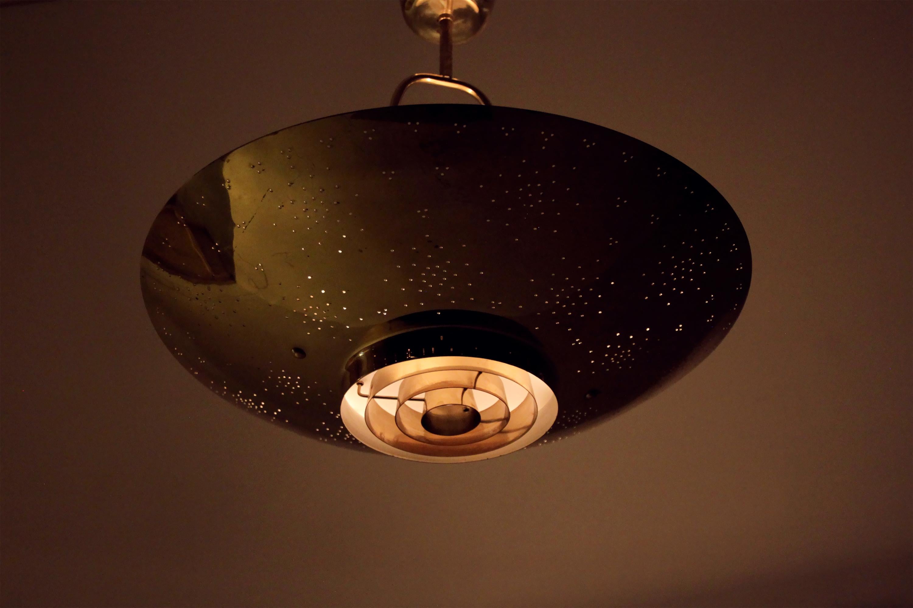 'UN' Ceiling Lamp in Brass by Paavo Tynell, Finland, 1950s 5