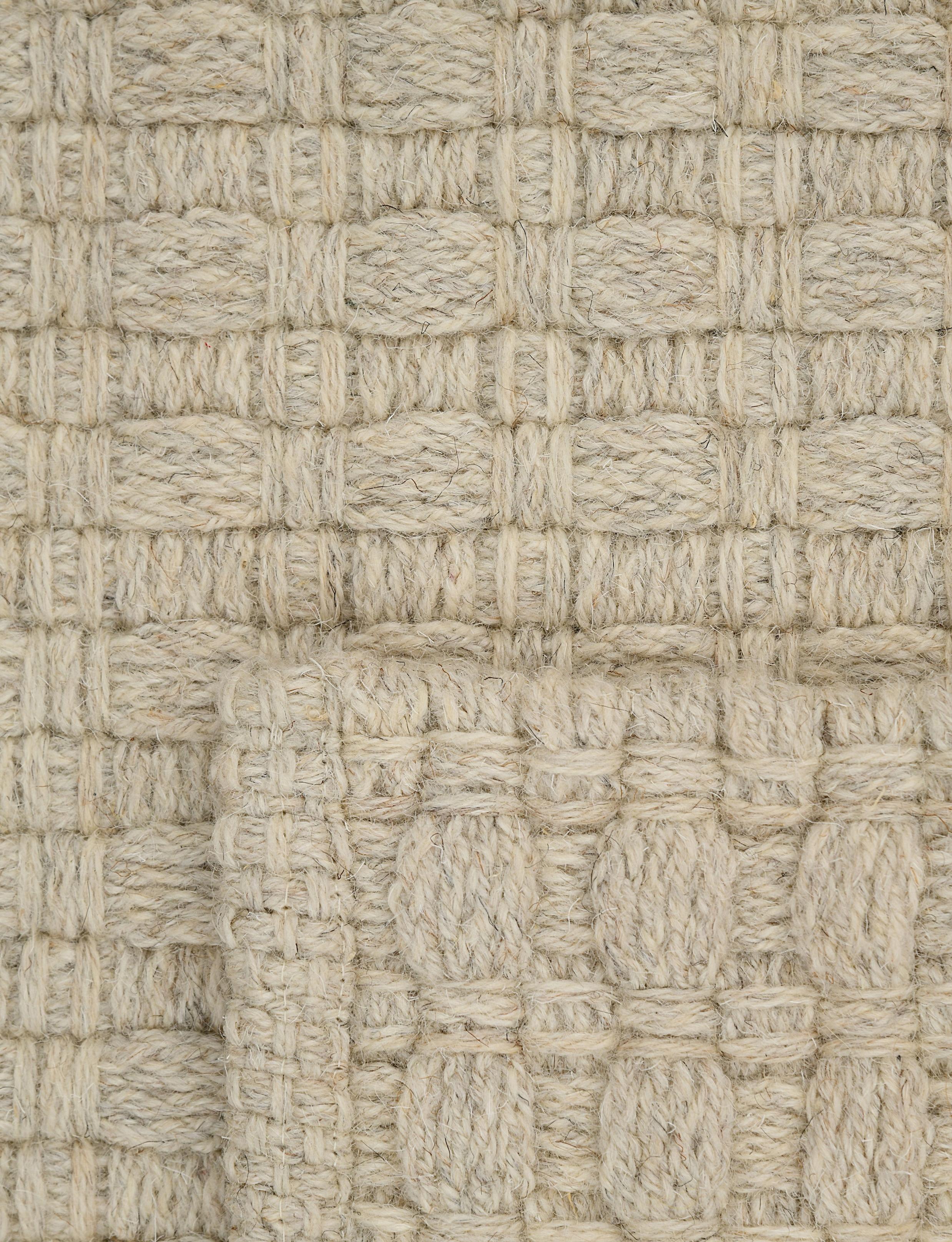 Hand-Woven Una, Ash, Handwoven Face 60% Undyed NZ Wool, 40% Undyed MED Wool, 8' x 10' For Sale