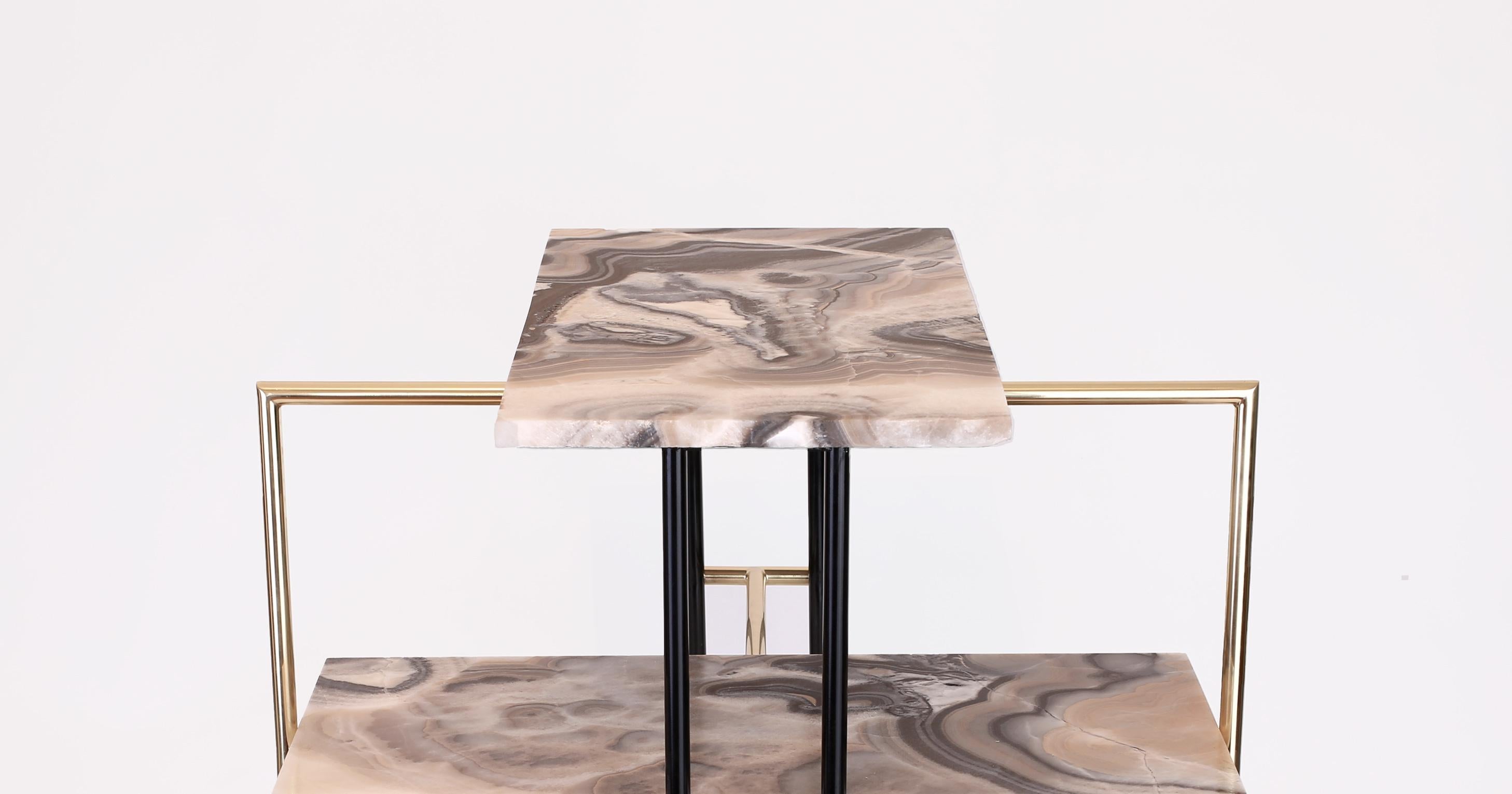 Post-Modern Uña Side Table by Nomade Atelier For Sale