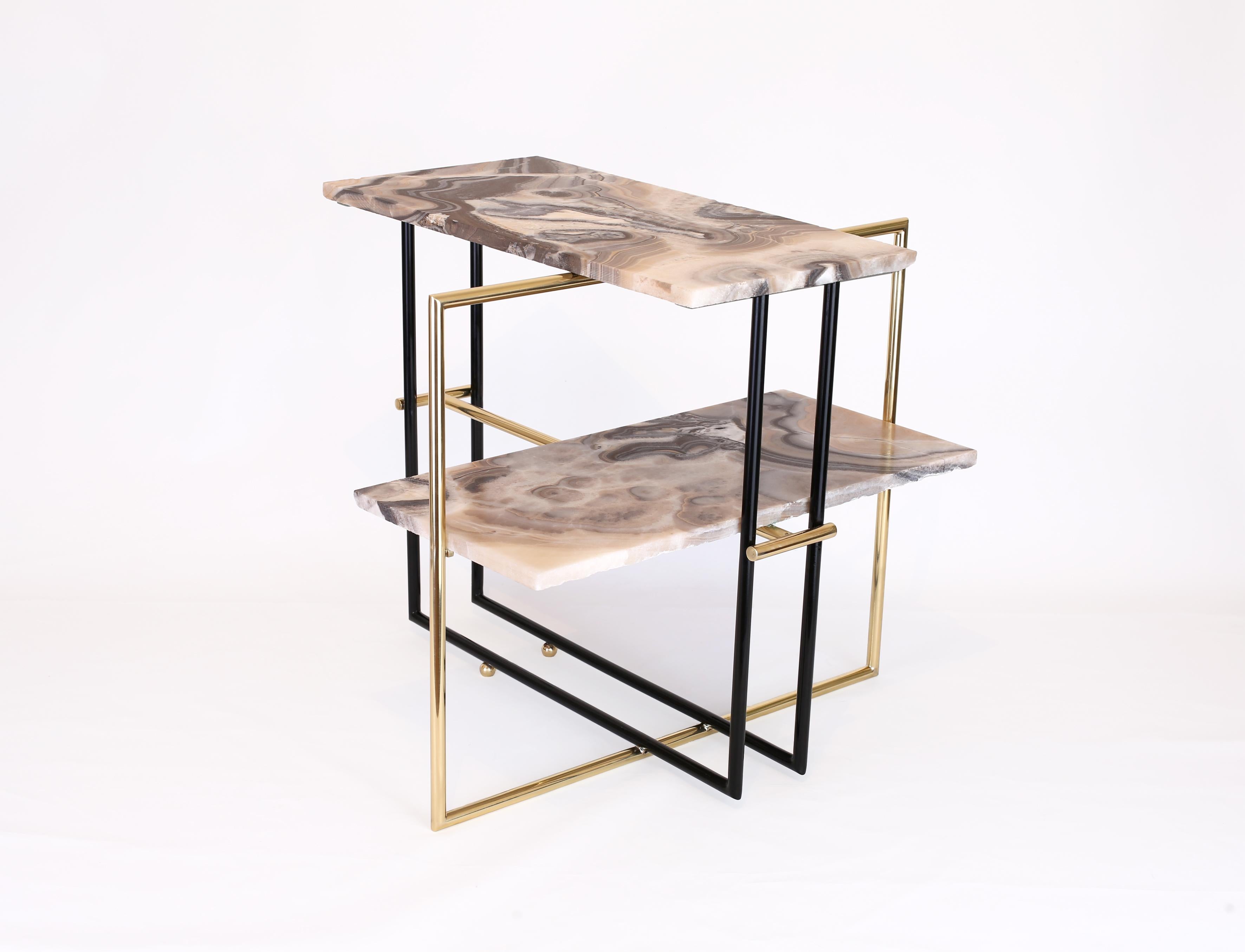 Uña Side Table by Nomade Atelier In New Condition For Sale In Geneve, CH