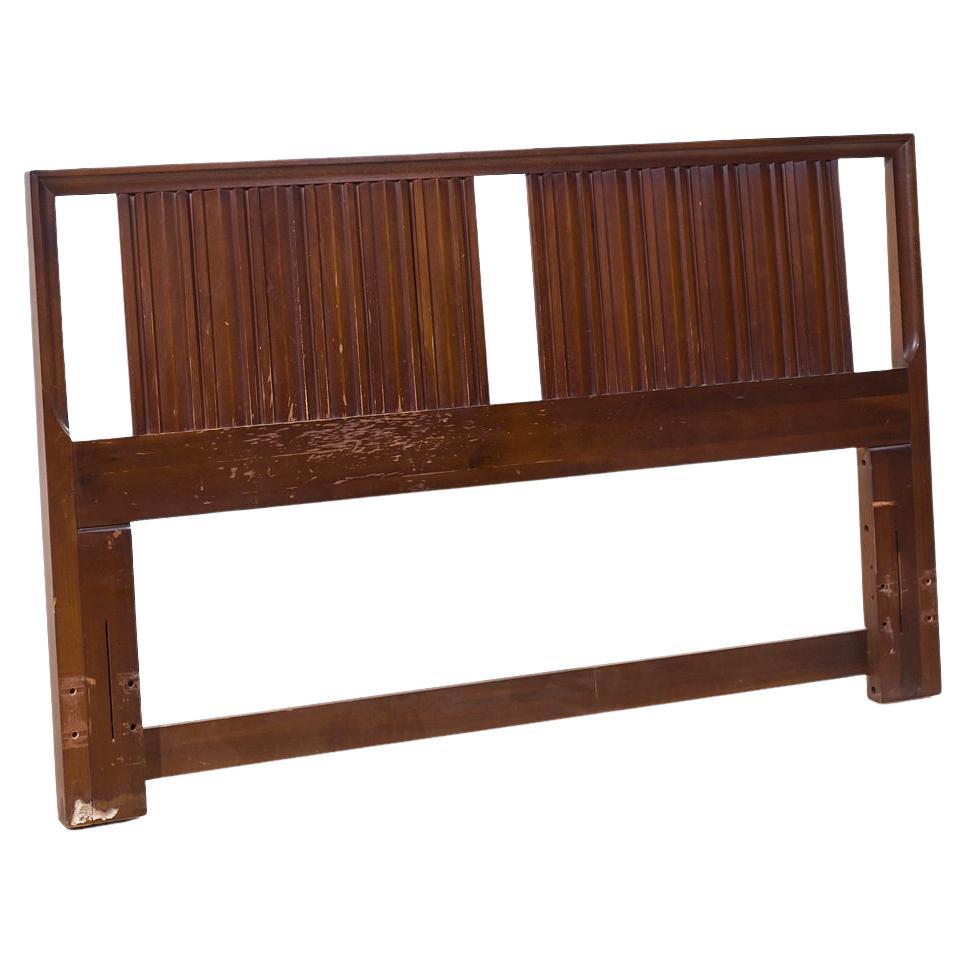 Unagusta Mid Century Walnut Queen Headboard