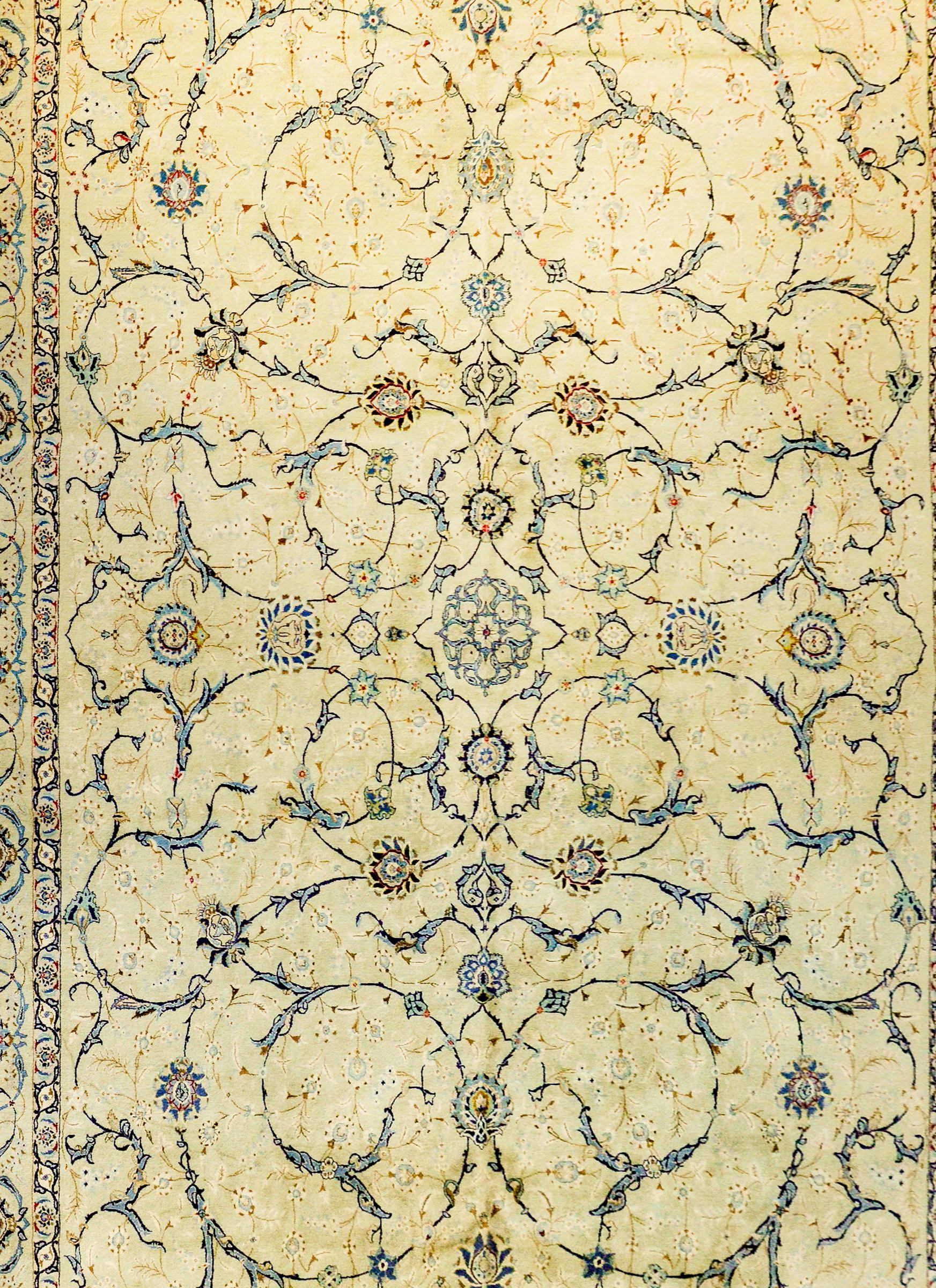 Persian Unbelievable Early 20th Century Antique Kashan Rug