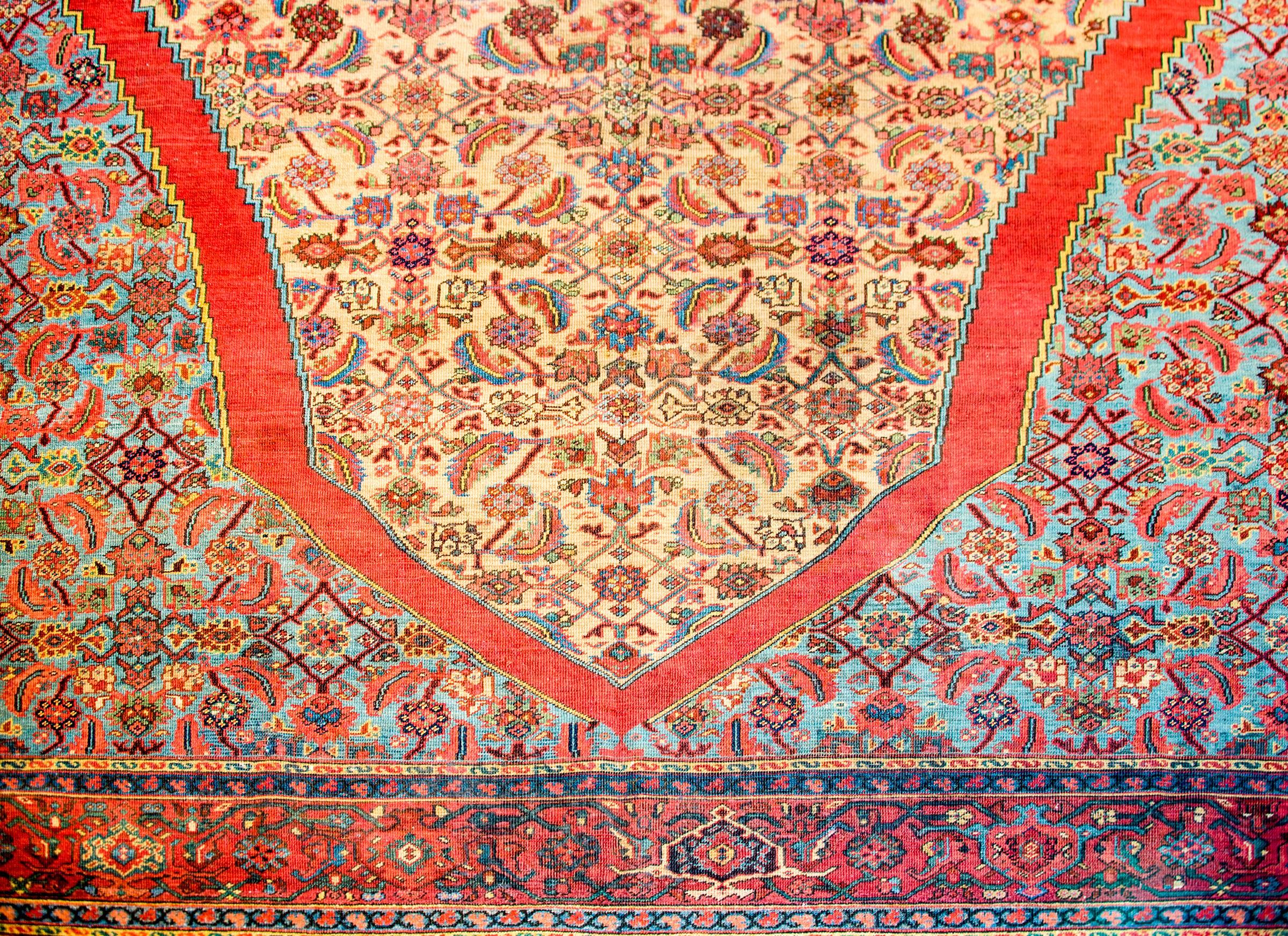 Persian Unbelievable Early 20th Century Bakshaish Rug For Sale