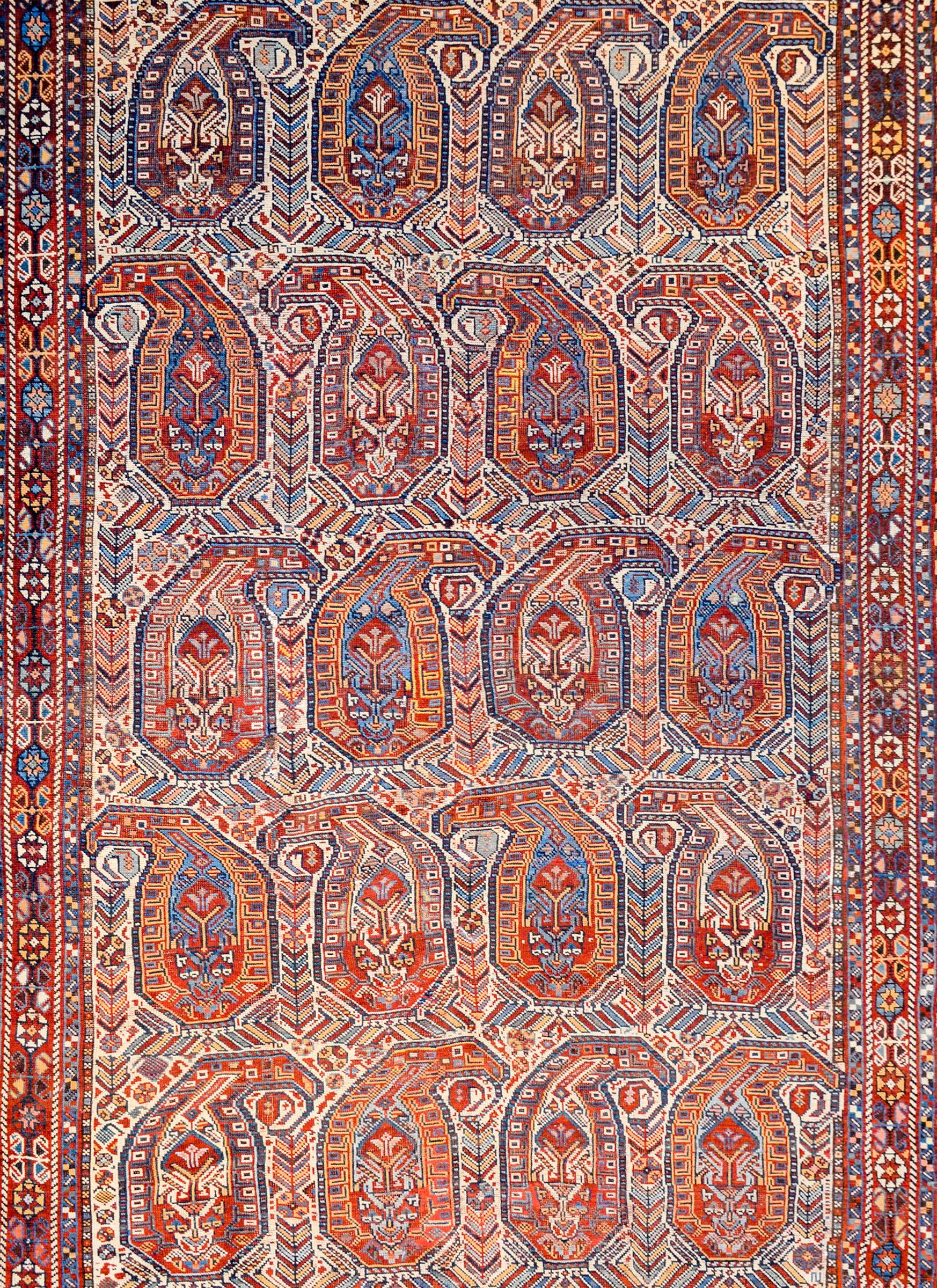 Kazakh Incroyable tapis Gashgaei du début du XXe siècle en vente