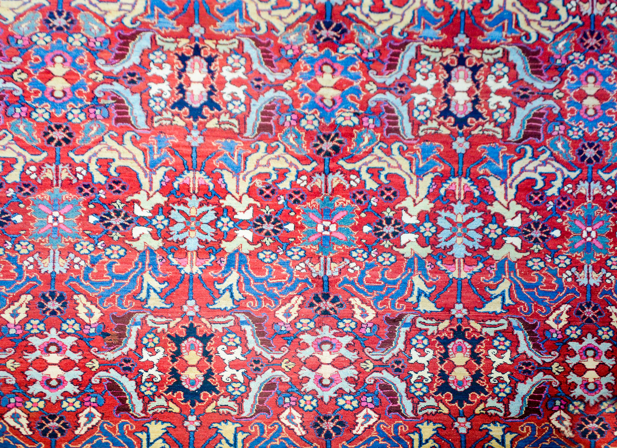 Vegetable Dyed Unbelievable Early 20th Century Heriz Rug For Sale