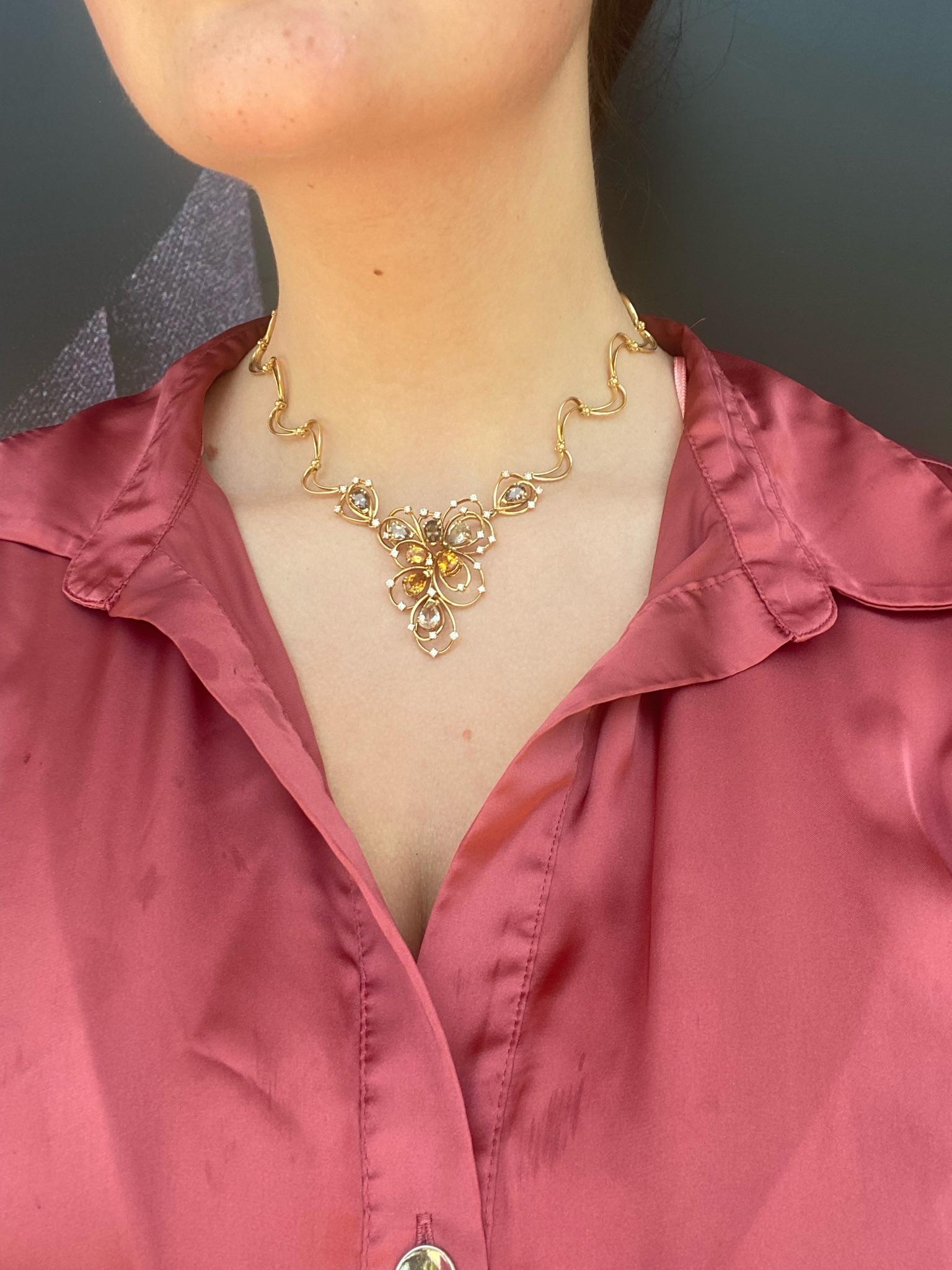 Un incroyable collier en or jaune 18 carats avec quartz, citrine et diamants en vente 2