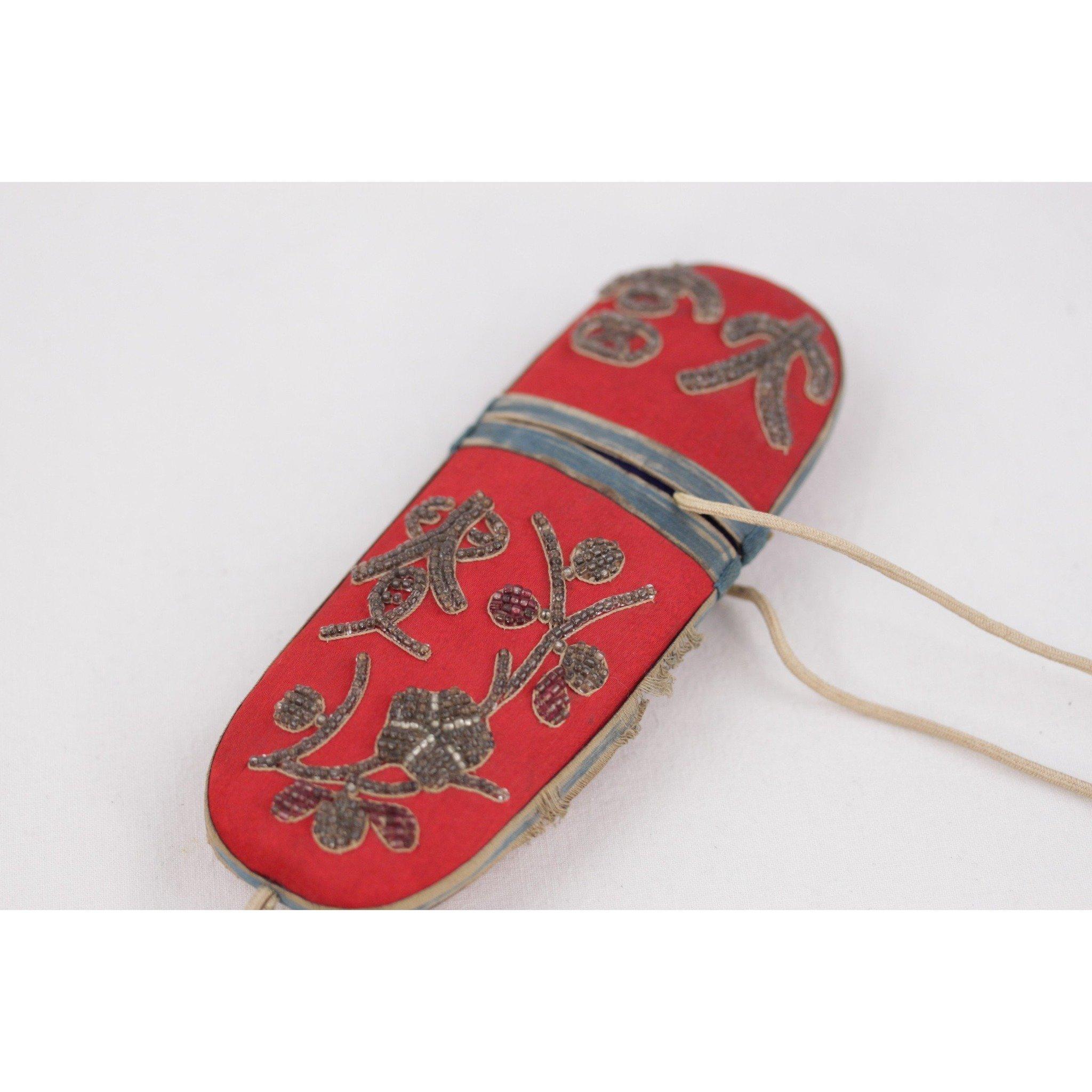 - Beautiful embroidered Chinese Eyeglasses case. - From the late 19th century (Qing/Ch'ing Dinasty) - Red Hand-dieyd Silk with lovely beaded embroidery on both sides - These charming decorative pouches were used as a sachet pouch and are also