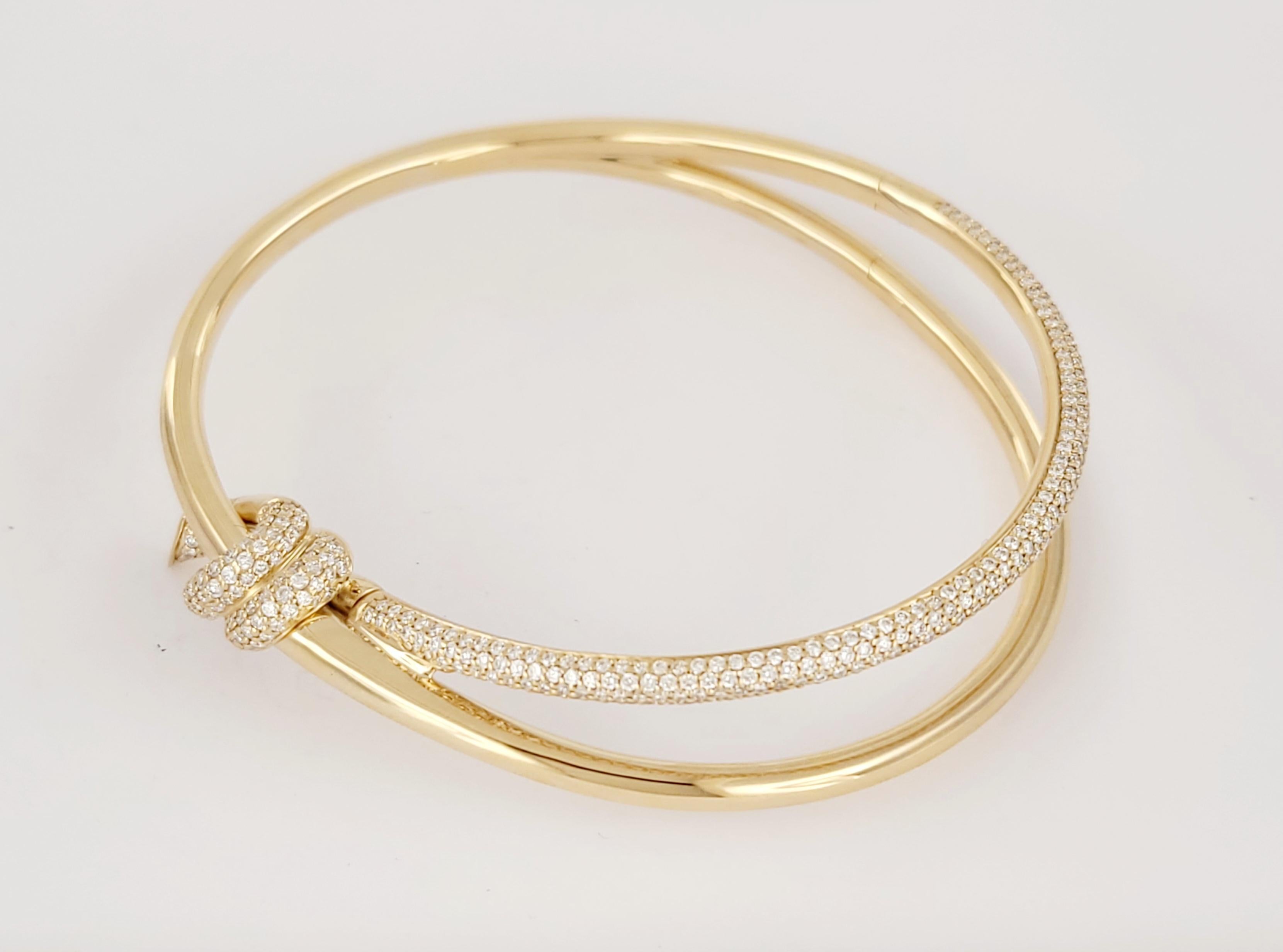 Unbranded Armband aus 18K Gelbgold mit Diamanten (Brillantschliff) im Angebot