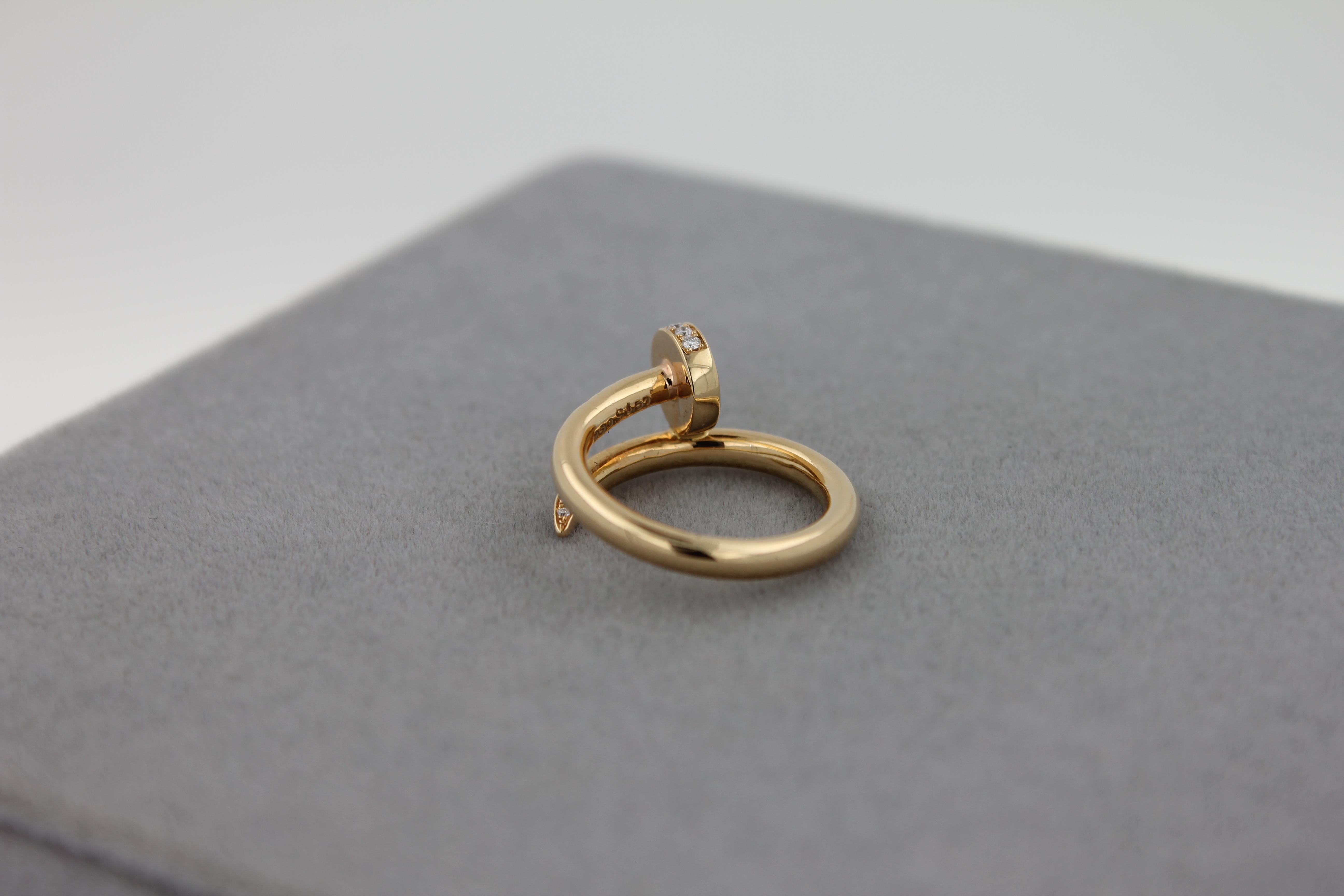 Women's or Men's Unbranded Pre-Owned Vintage Diamond Nail Ring 18 Karat Yellow Gold