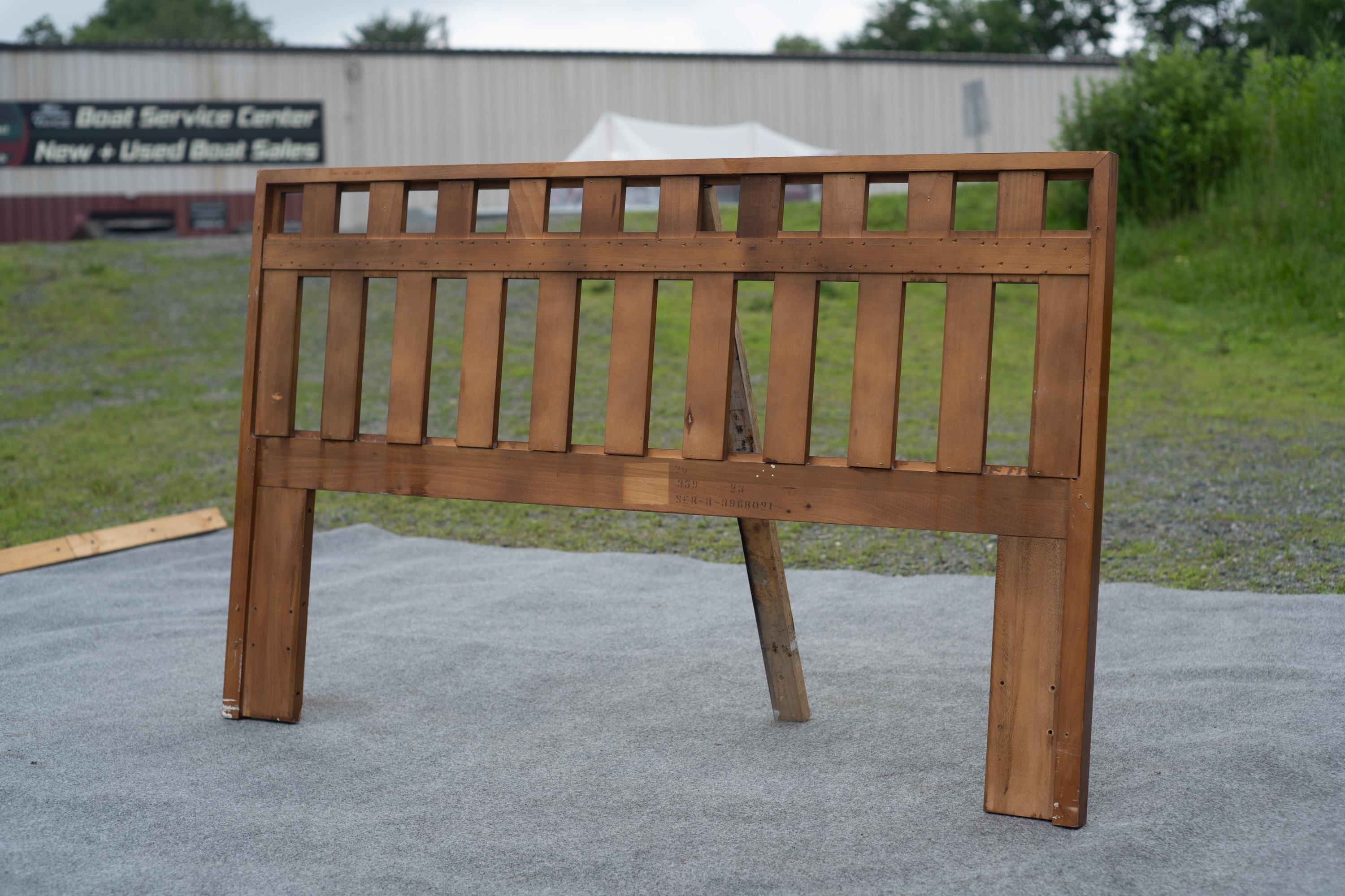 Uncommon Lane Altavista Walnut & Rosewood Full/Queen Headboard For Sale 2