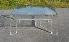 Tavolino quadrato in lucite e vetro Les Prismatiques, anni '80 ca.