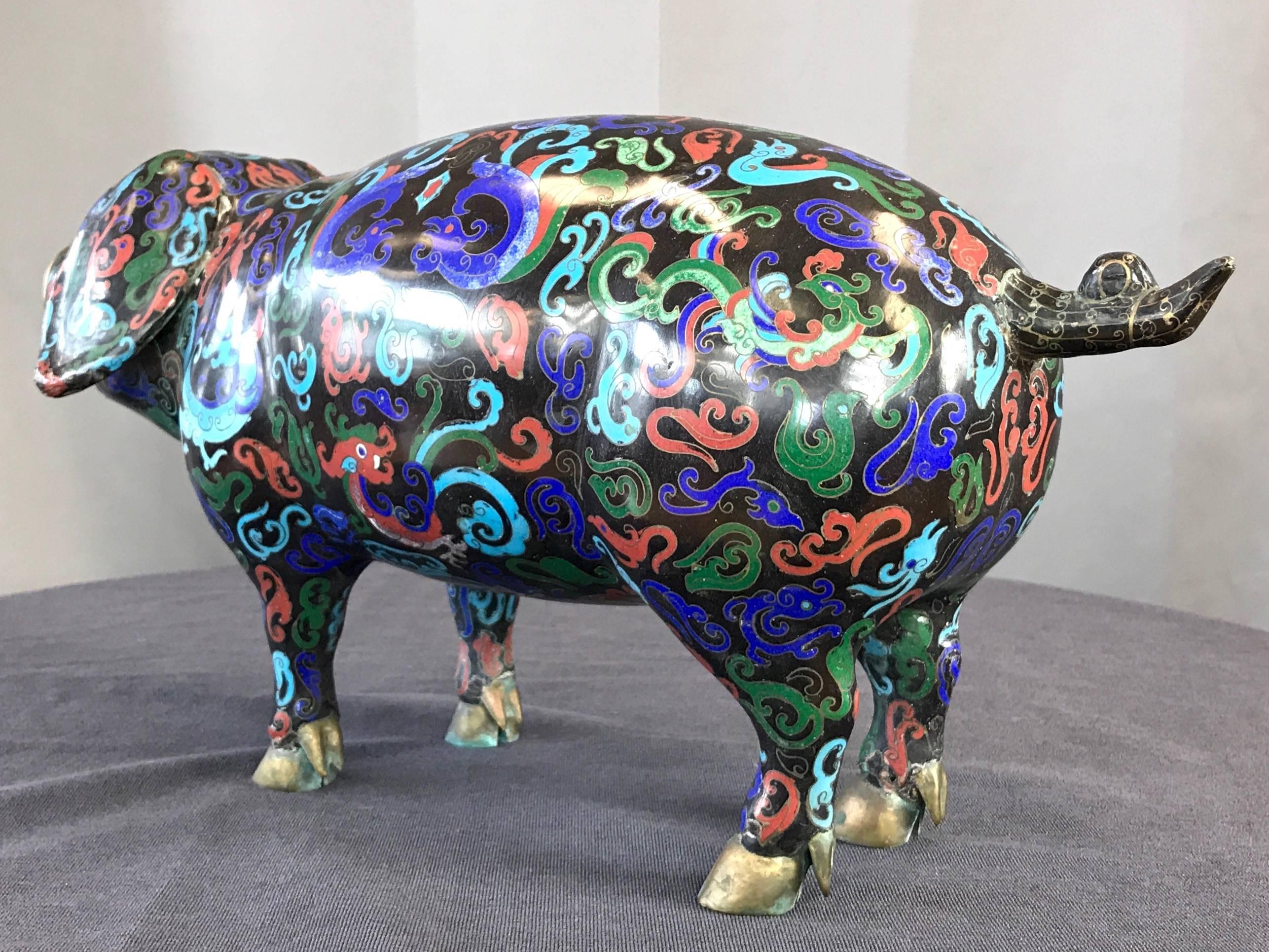 Vintage Uncommonly Large Chinese Cloisonné Pig In Good Condition In San Francisco, CA