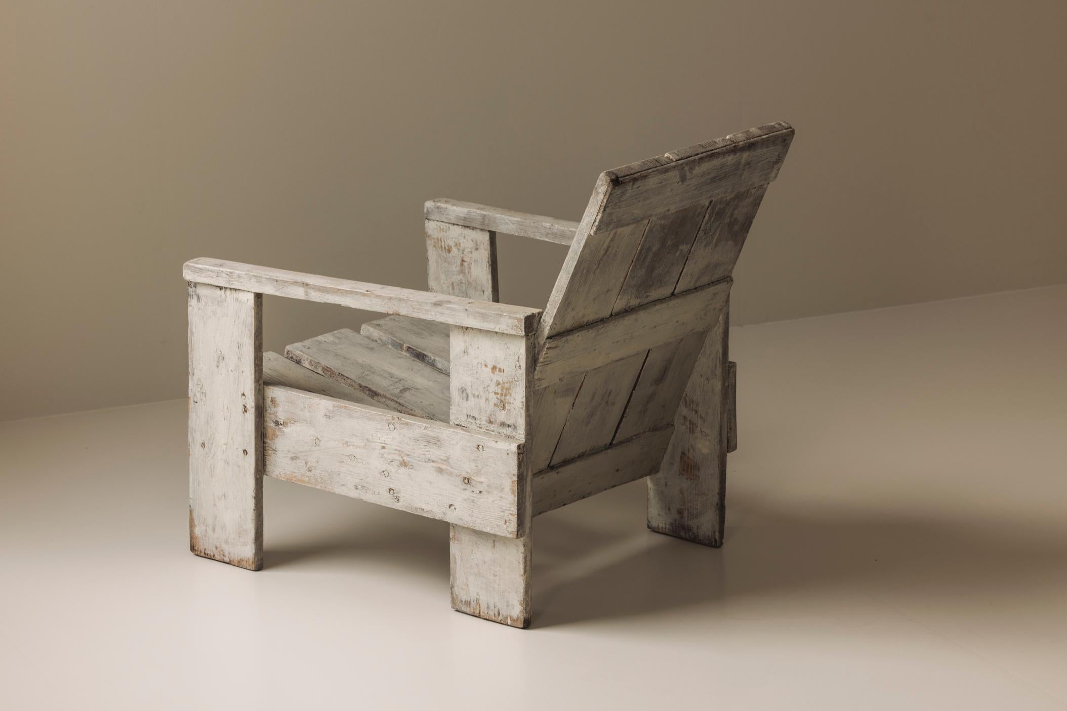 Sedia di cassa non convenzionale, alla maniera di Gerrit Rietveld, anni '70 in vendita 8