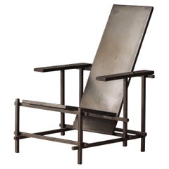 Unconventional Modernist metal armchair, in the manner of Gerrit Rietveld, 1980s Unconventional Modernist metal armchair, in the manner of Gerrit Rietveld, 1980s