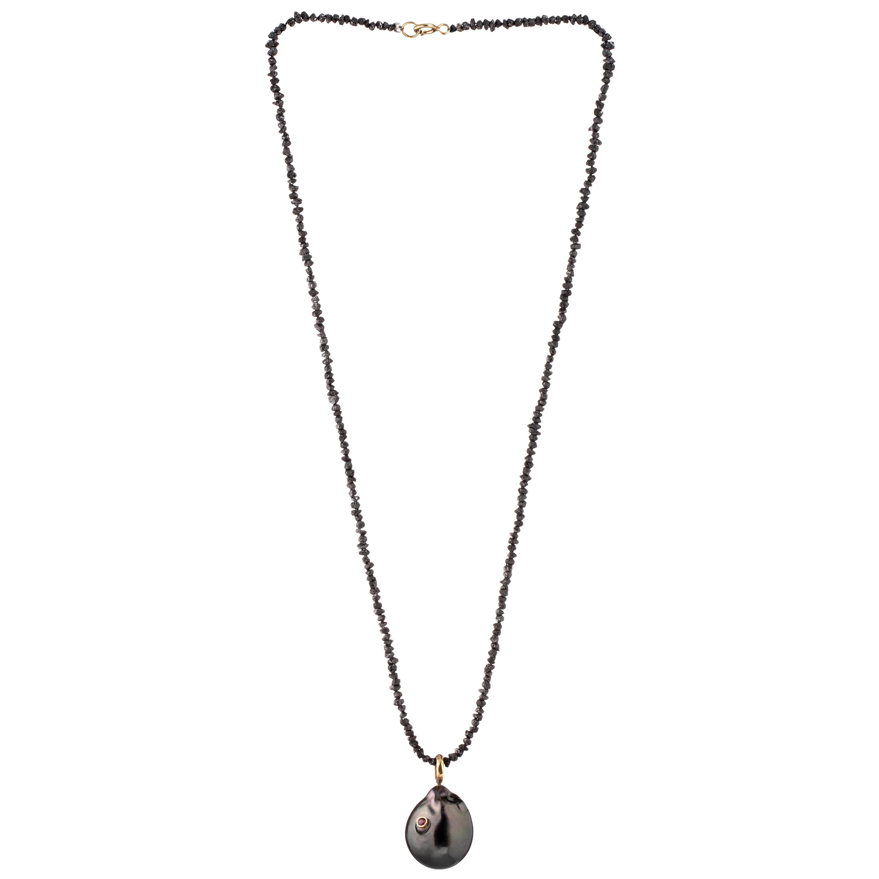 Uncut Diamonds Necklace with Dark Baroque Pearl and 0.05 Carat Sapphire For Sale