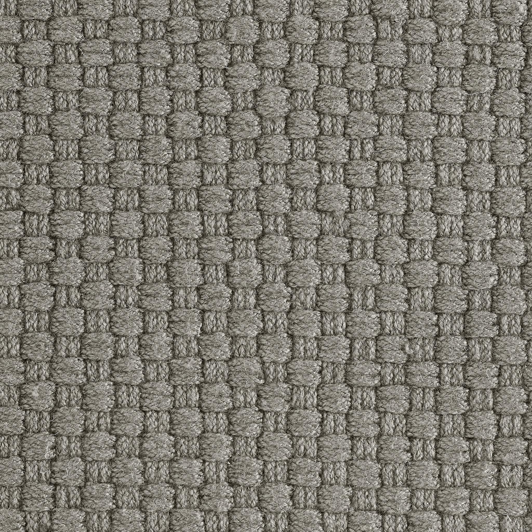 Unda 8X10ft Charcoal 100% GRS Pet Texture Basket Weave  Luxury Handwoven Rug For Sale 1