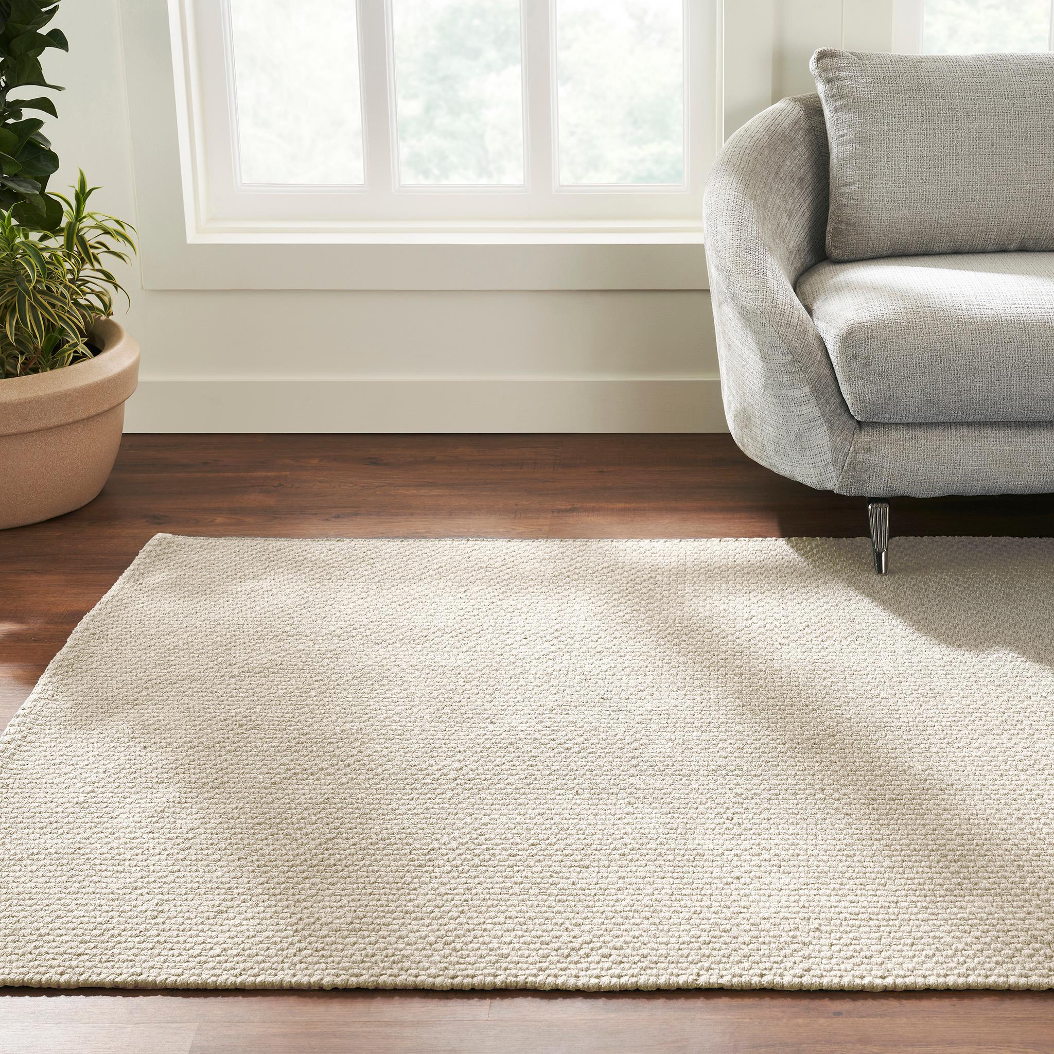 Like a portrait in simplicity, Unda boasts of an underlying natural rhythm, both calm and captivating. From our Hand Woven Collection, yet intended for all aspects of how we live our lives, Unda's chunky texture is inspired by the interconnectivity