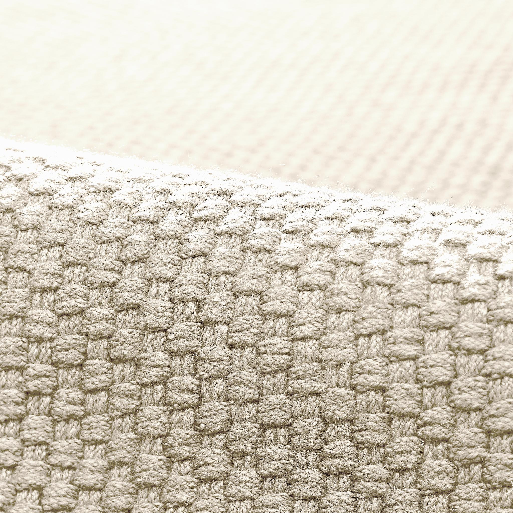 Unda 8X10ft Ivory 100% GRS Pet Texture Basket Weave Design Luxury Handwoven Rug In New Condition For Sale In New York, NY