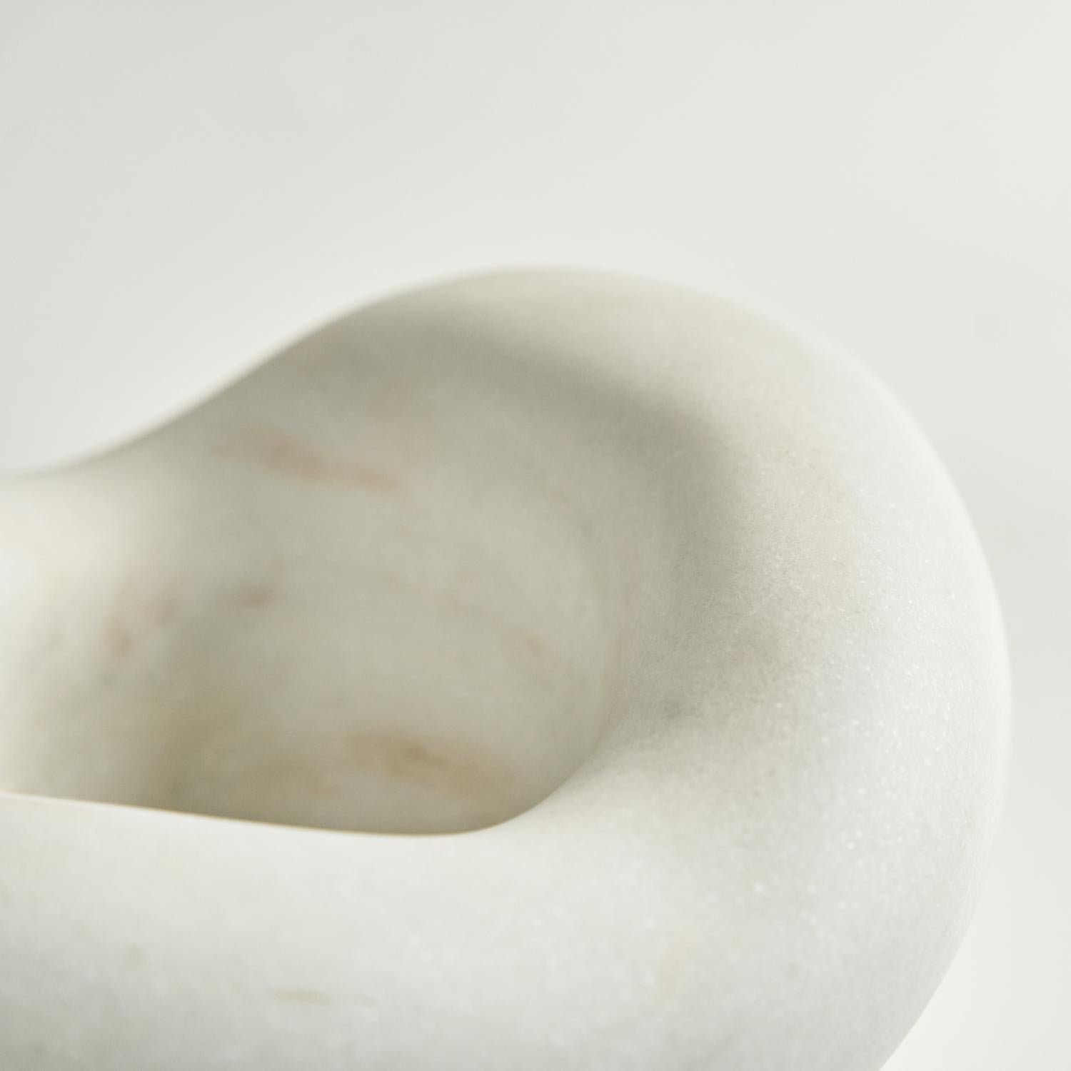 Unda Form Sculpture by Dust and Form For Sale 1