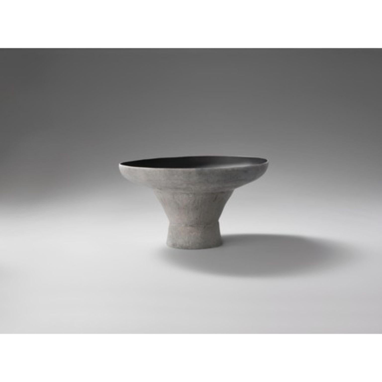 Modern Unda Vase by Imperfettolab For Sale