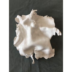 Sous les feuilles, sculpture d'Ana Botezatu