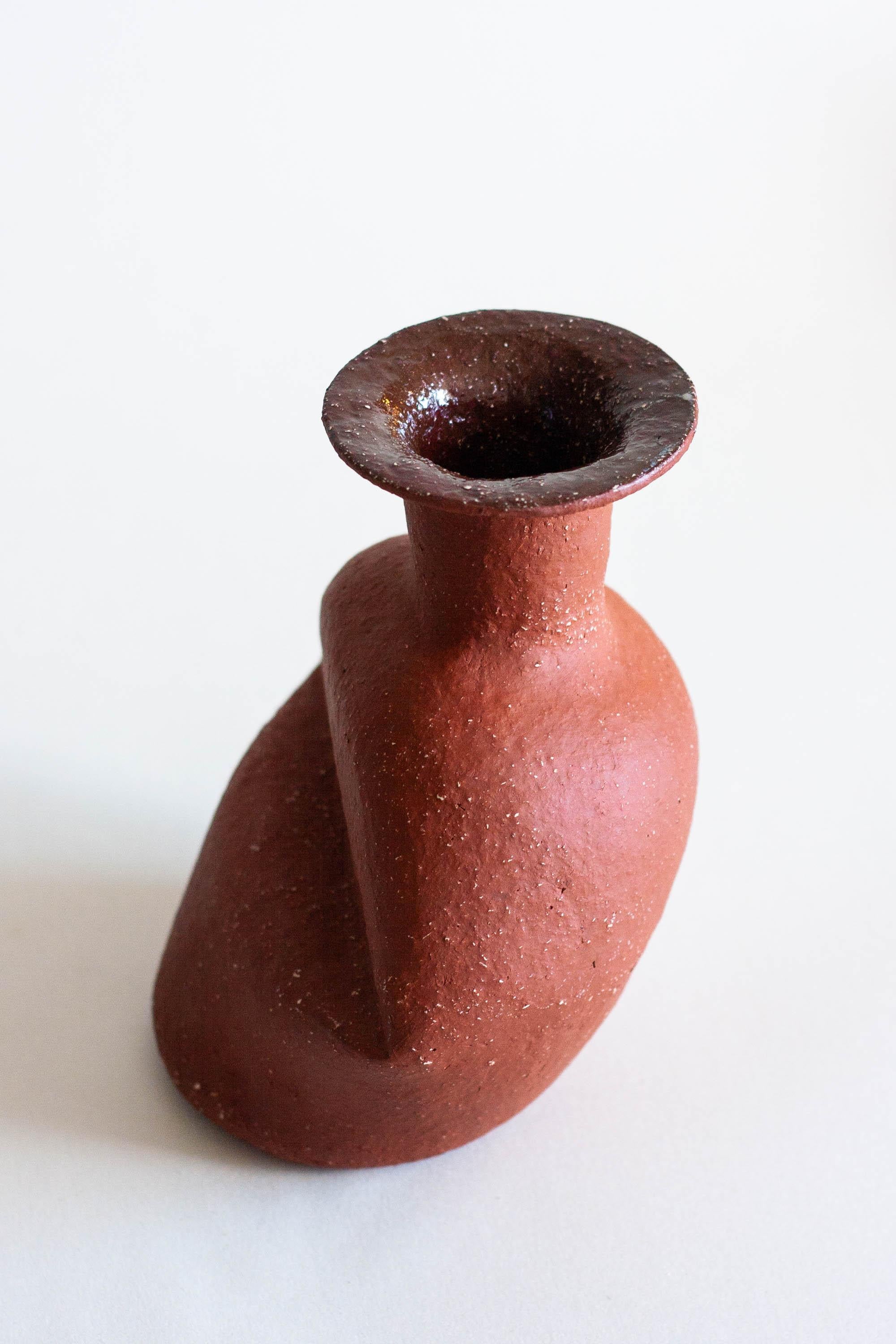 Under The Heater Decorative Ceramic Vase by Lillian Tørlen In New Condition For Sale In Geneve, CH