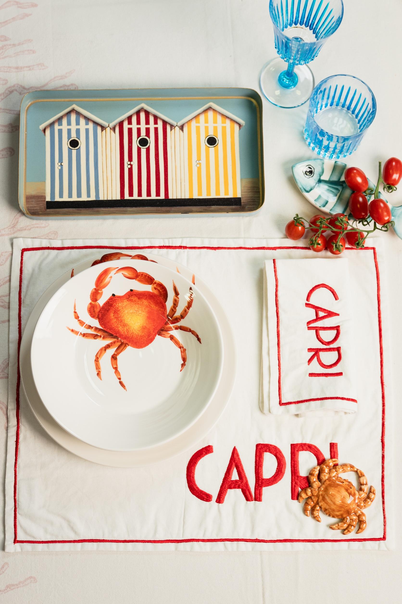 Under The Sea - Menagerie D’Été Hand-Painted Ceramic Bowls (Set of 4) For Sale 1