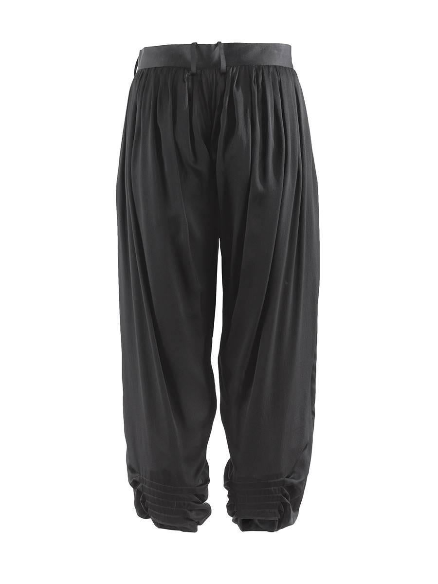 Undercover Black Pleated Silk Harem Pants In New Condition For Sale In Laguna Beach, CA