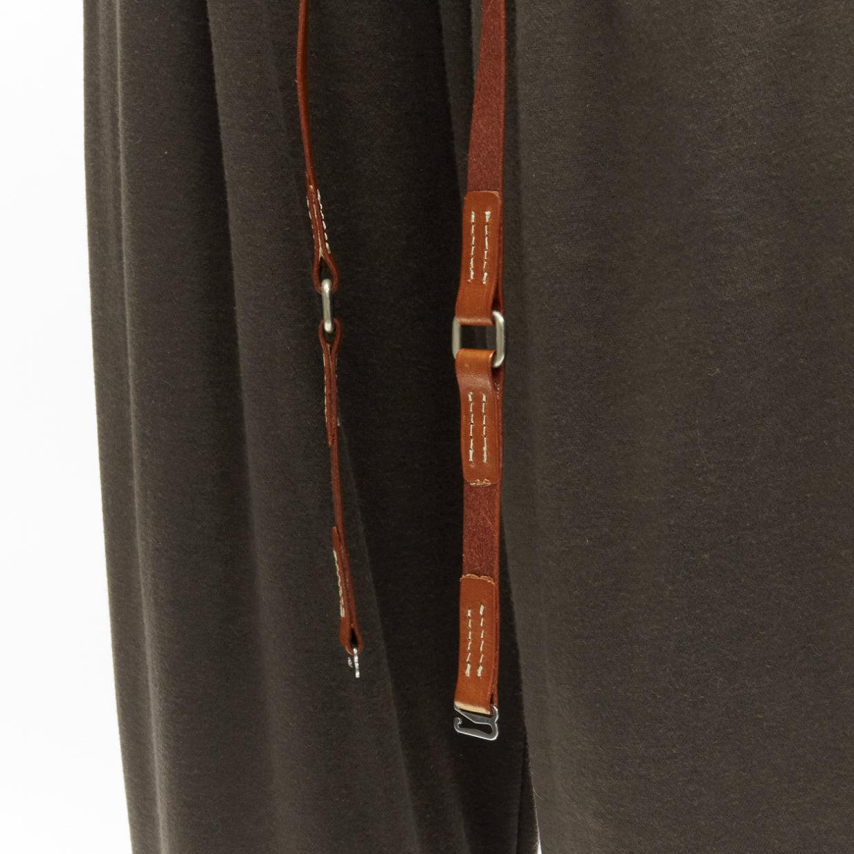 Pantalon de jogging avec bretelles en cuir de coton marron anthracite UNDERCOVER en vente 2