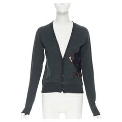 UNDERCOVER cárdigan verde oscuro de algodón con lentejuelas, parche floral y ribete de lúrex JP1 S