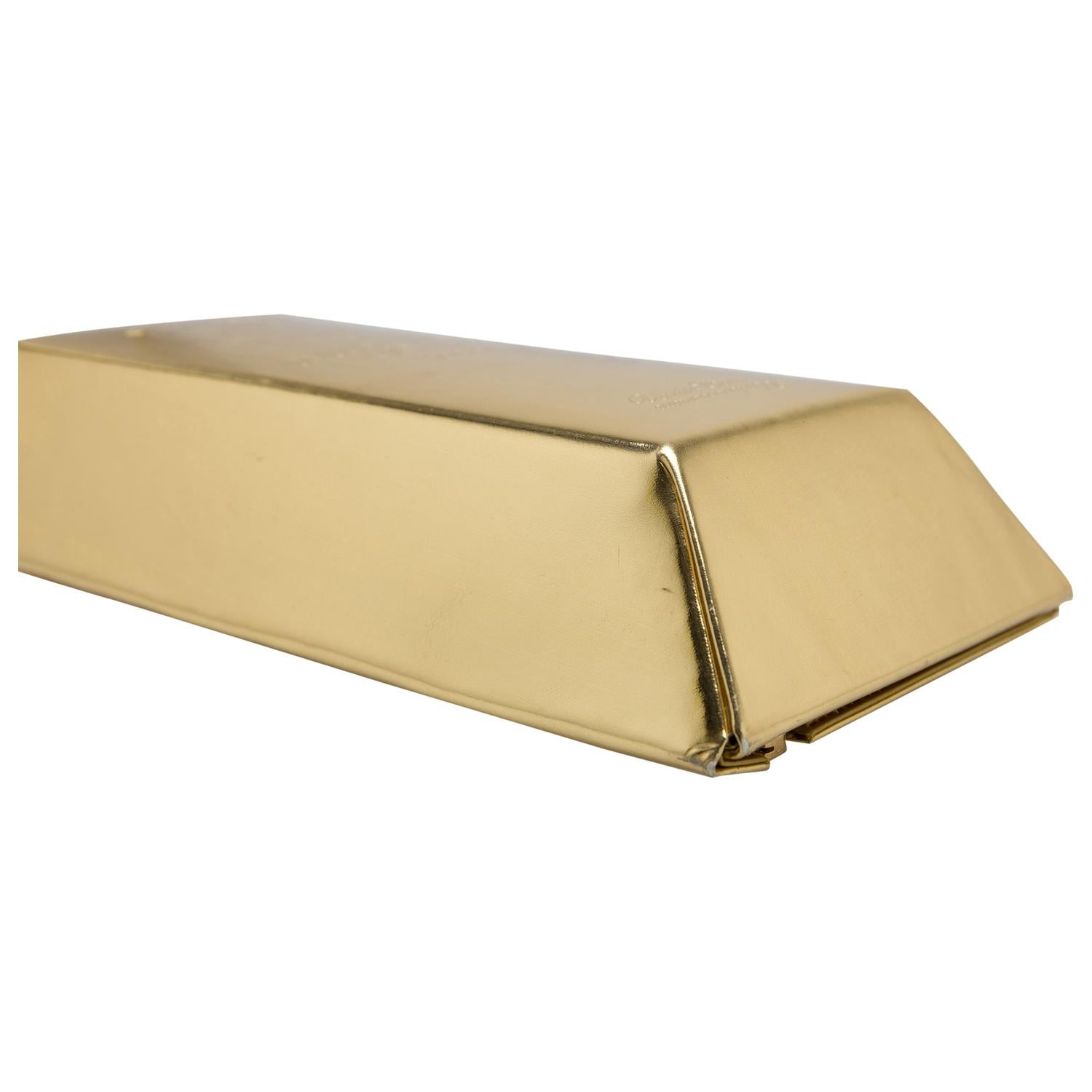 Undercover Gold Leather Gold Bar Clutch In Good Condition In Dubai, Al Qouz 2
