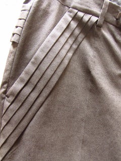 Undercover Graue plissierte Hose