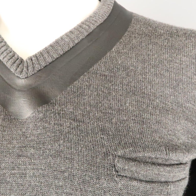 UNDERCOVER Size L Charcoal Solid Wool V-Neck Pullover For Sale at 1stDibs