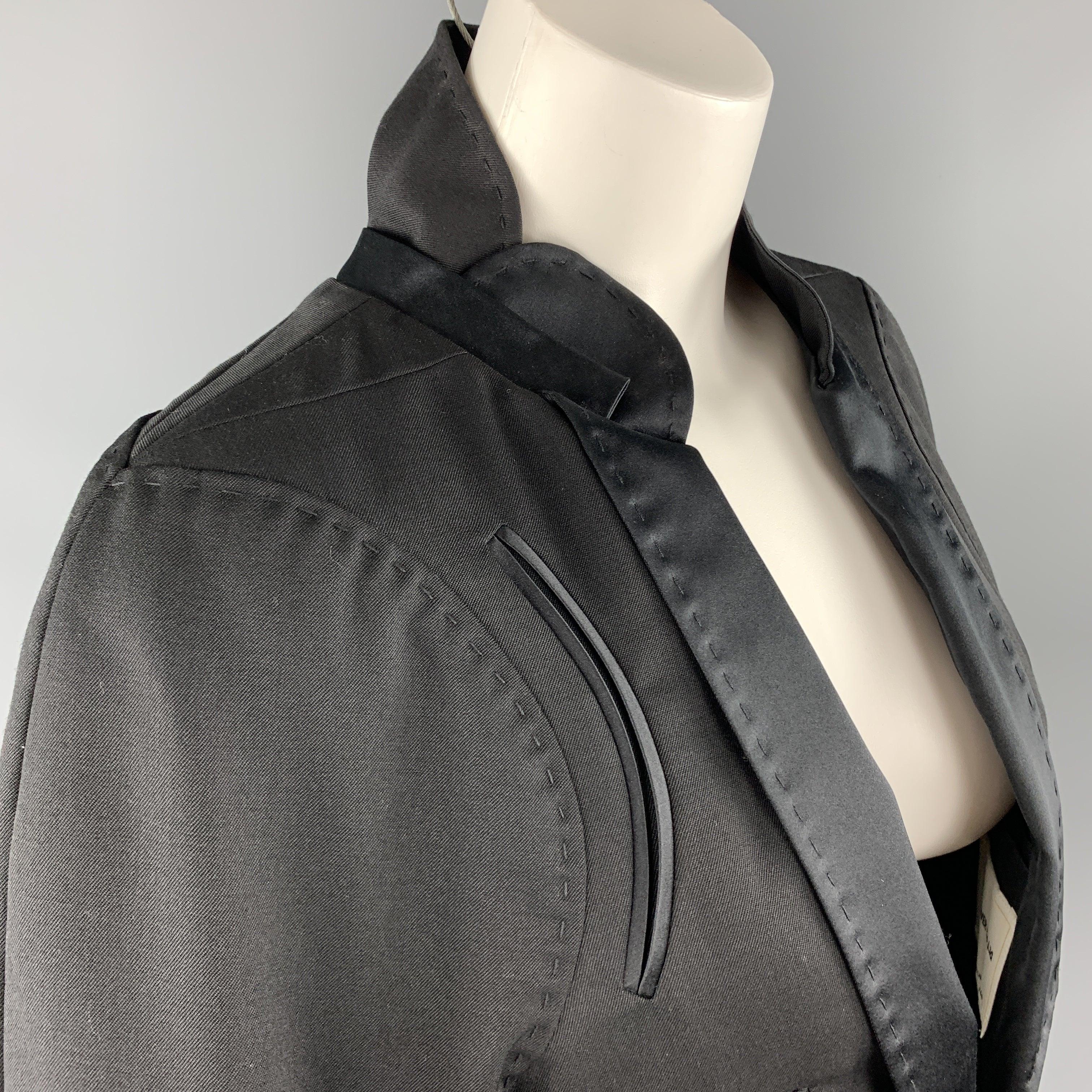 A&M Manteau de smoking à col châle en satin de laine noir Taille M Pour femmes en vente