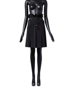 Undercover Frühjahr-Sommer 2003 "Scab" Collection