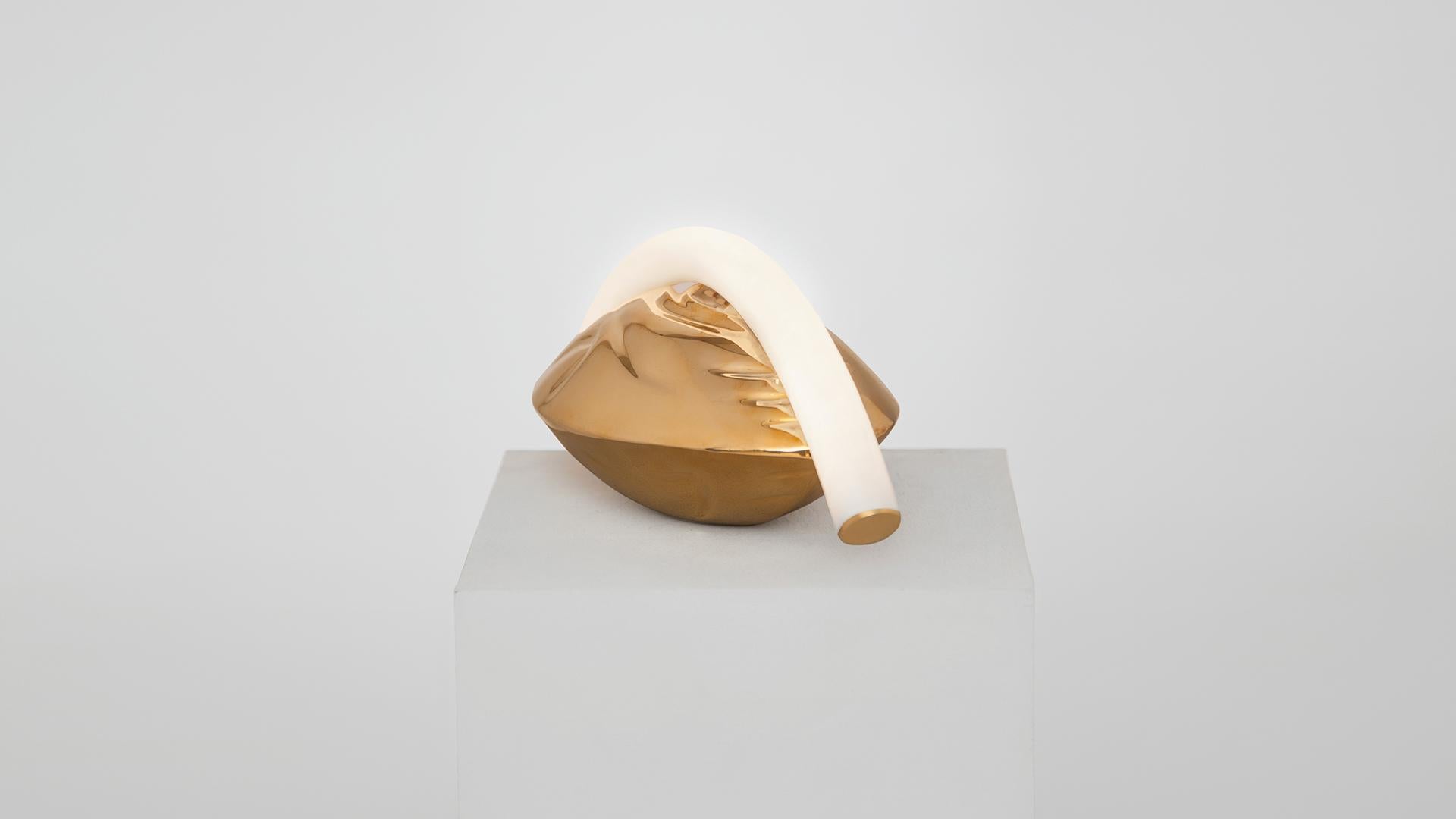 Unterlay I, geformte Tischlampe von Paul Matter (Moderne) im Angebot