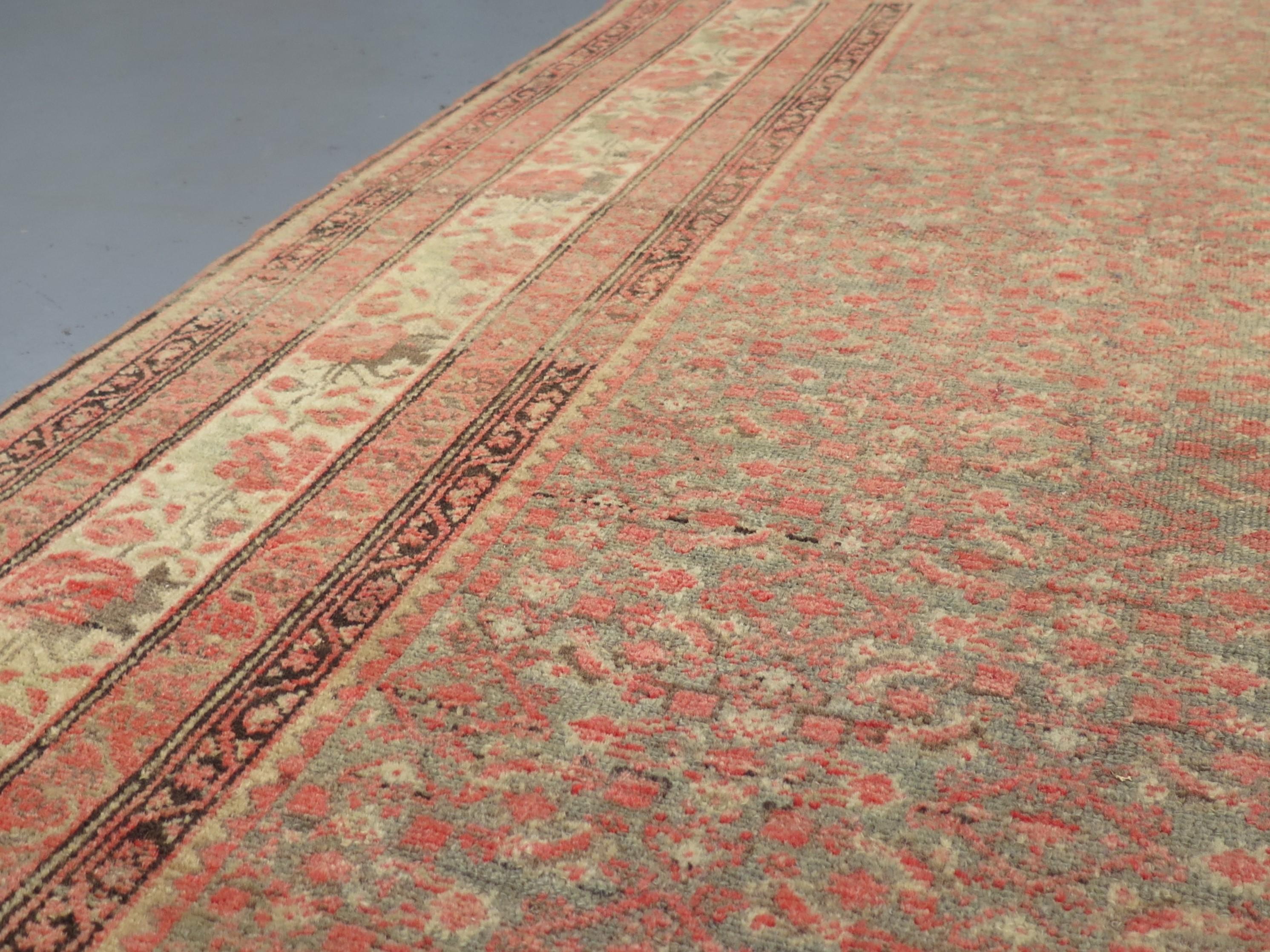 Turkish Understated Anatolian Accent Rug, c. 1900s For Sale