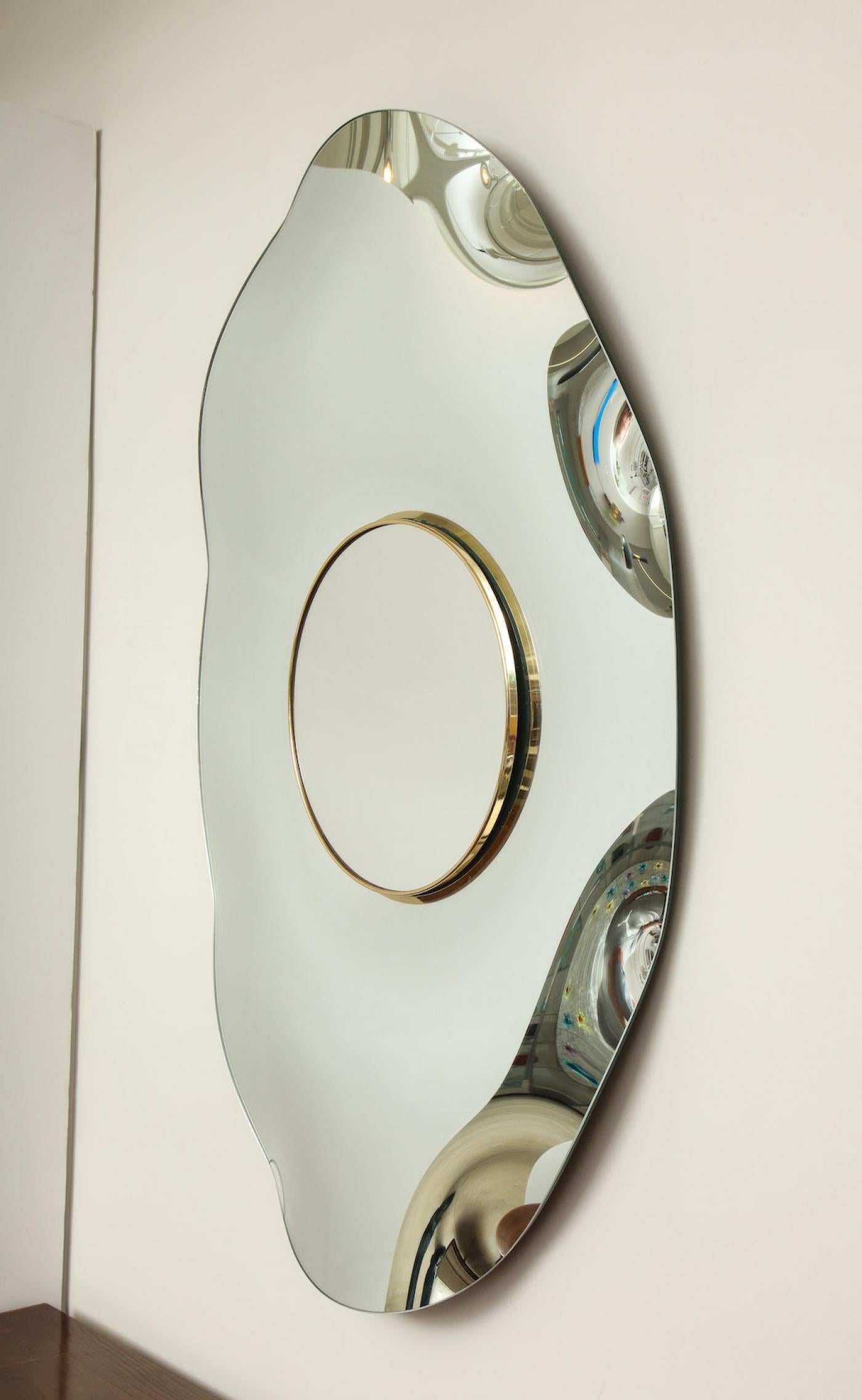 Contemporary Undulate Oval, Studio-Built Mirror by Ghirò Studio