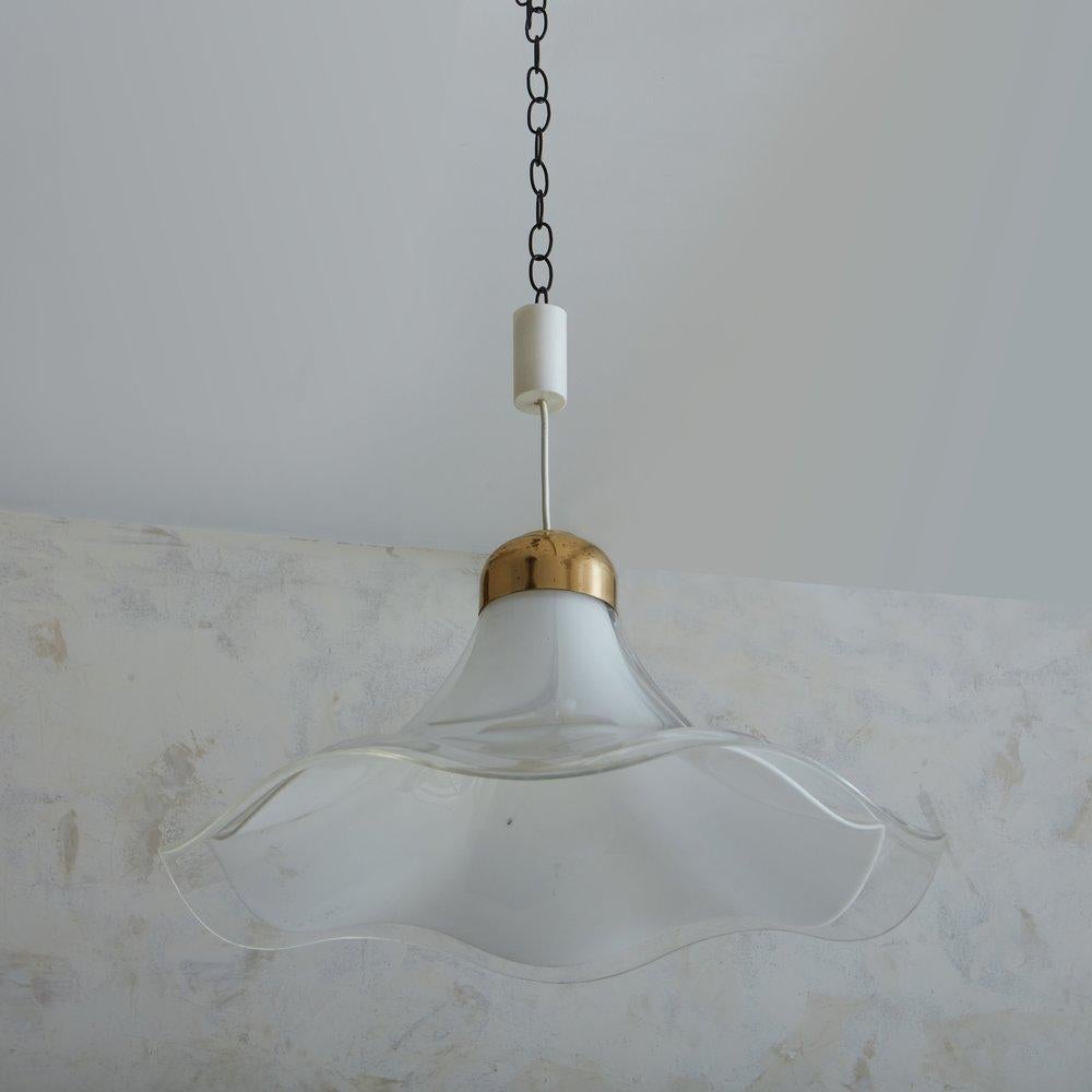 Undulating Acrylic + Brass Pendant Light, Italy 1970s In Good Condition For Sale In Chicago, IL