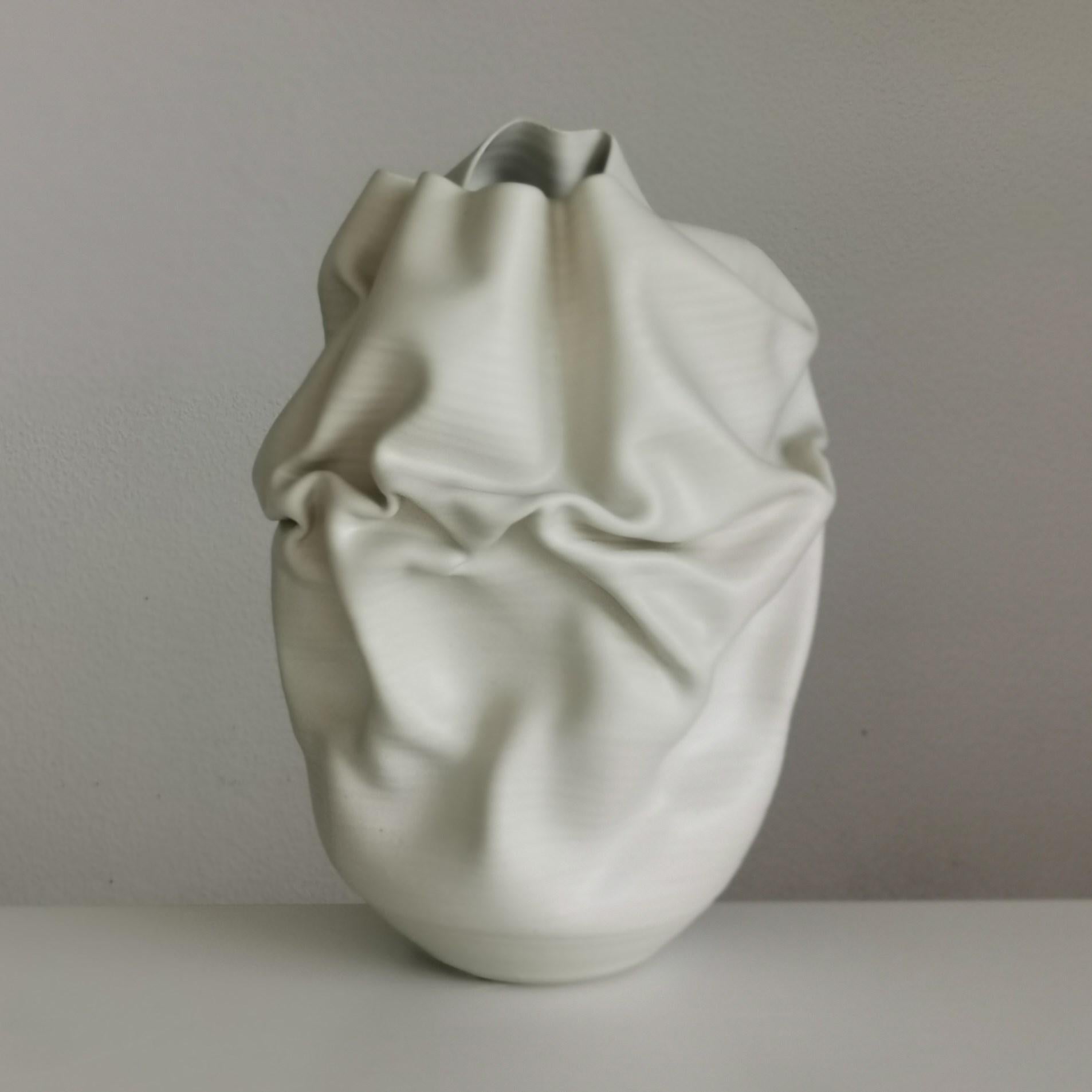 Undulating Crumpled Form No 51, a Ceramic Vessel by Nicholas Arroyave-Portela 8