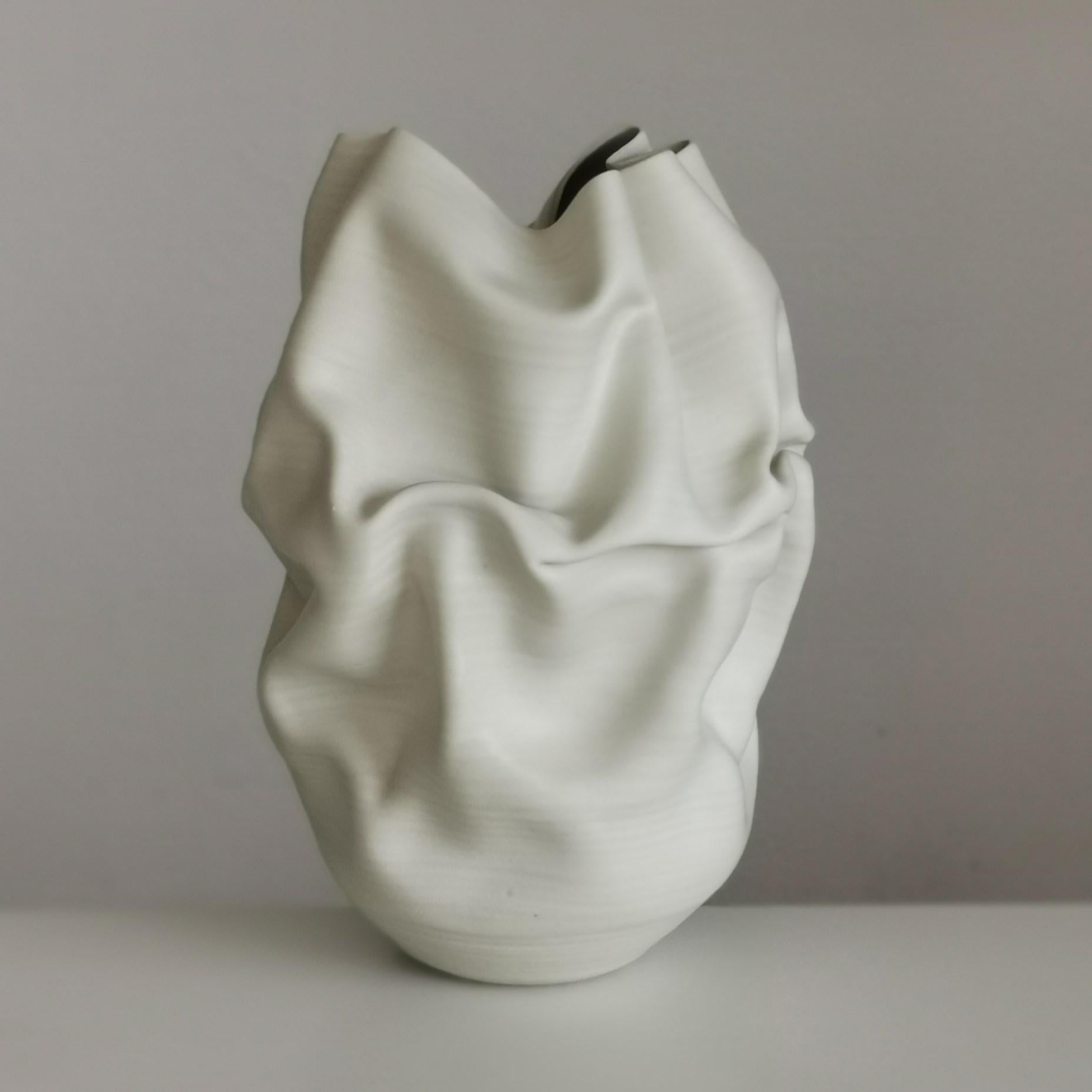 Undulating Crumpled Form No 51, a Ceramic Vessel by Nicholas Arroyave-Portela 2